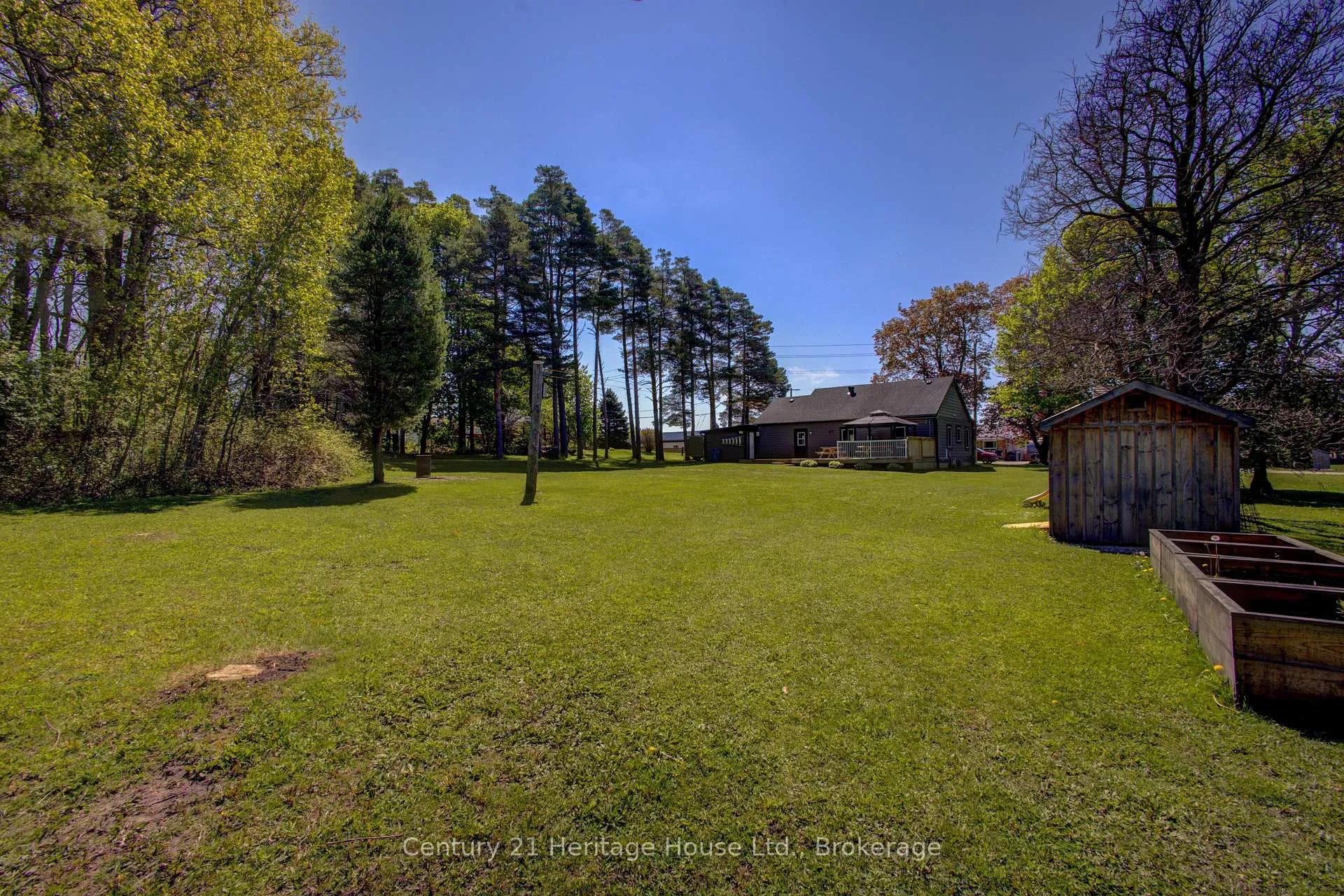 Photo 27 of 508 Durham Road W, West Grey — HOMEH