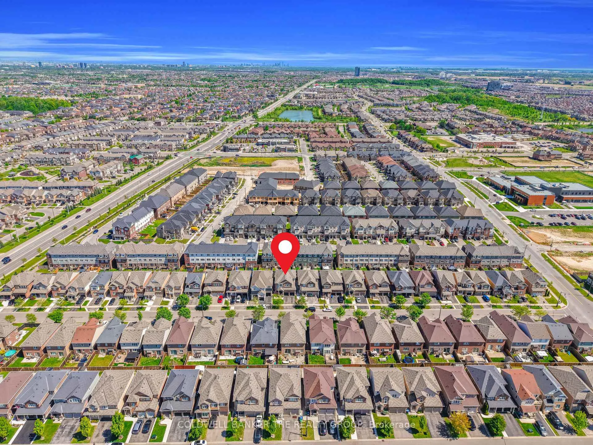 Photo 5 of 26 Enford Crescent, Brampton, Northwest Brampton — HOMEH