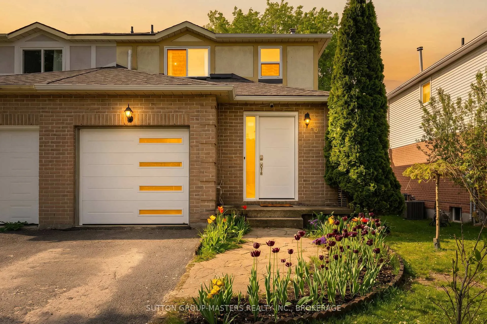 Photo 1 of 35 Rose Abbey Drive, Kingston, Kingston East (Incl Barret Crt) — HOMEH