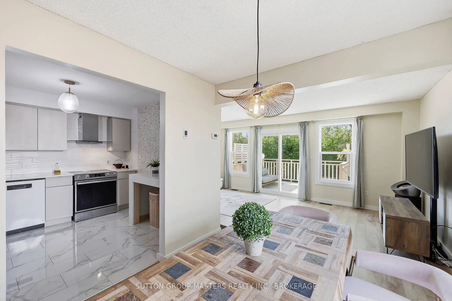 Photo 11 of 35 Rose Abbey Drive, Kingston, Kingston East (Incl Barret Crt) — HOMEH