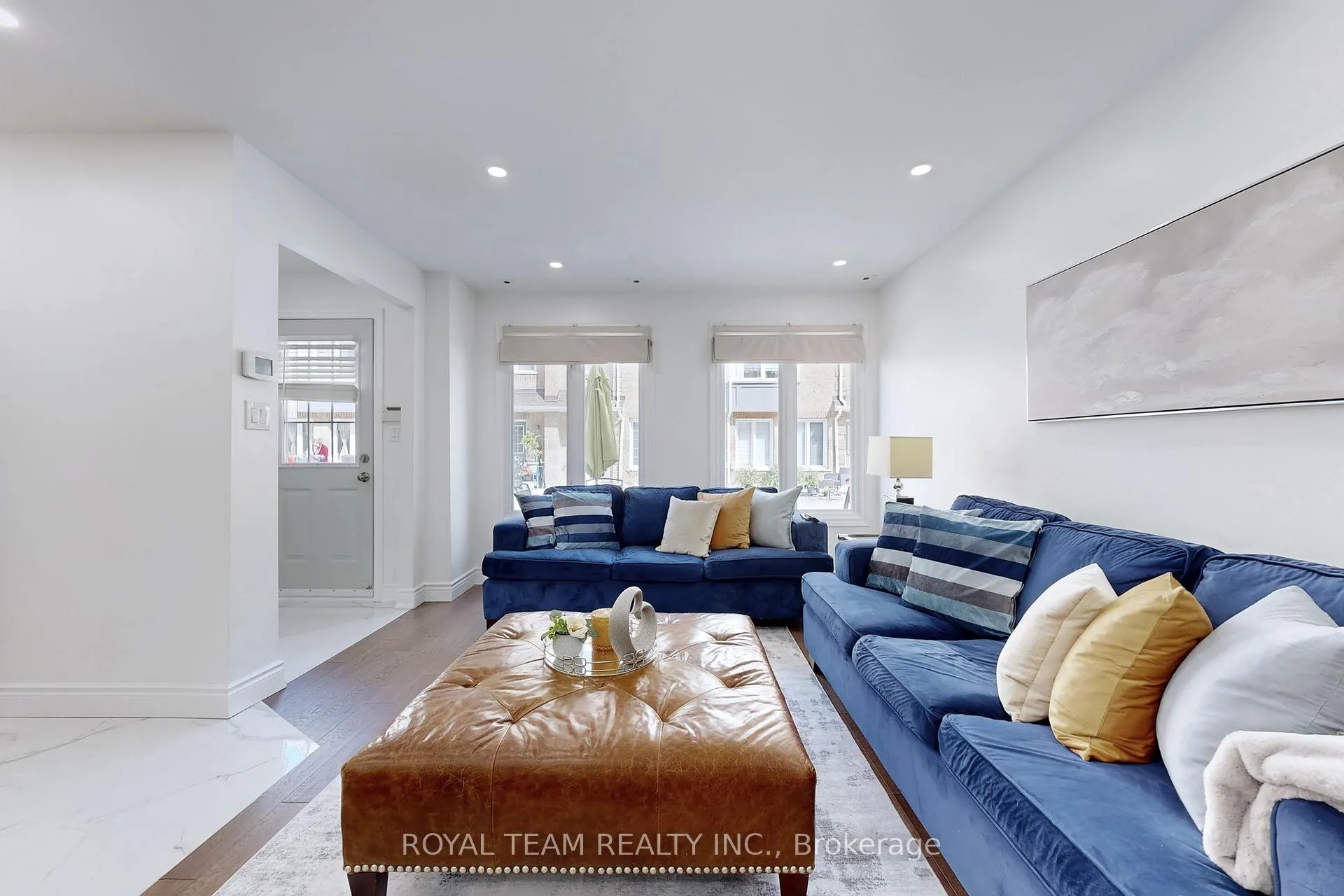 Photo 6 of Unit 57, 151 Townsgate Drive, Vaughan, Crestwood-Springfarm-Yorkhill — HOMEH