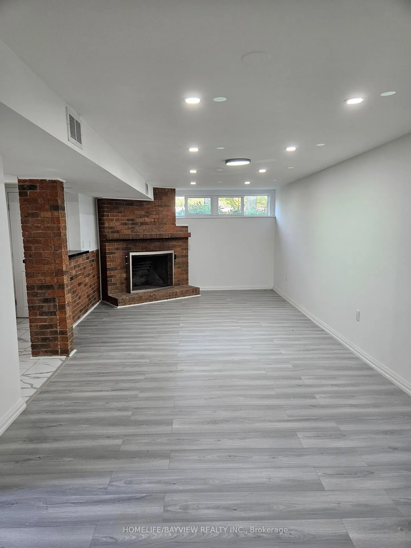 Front of Unit Lower, 90 Longford Drive