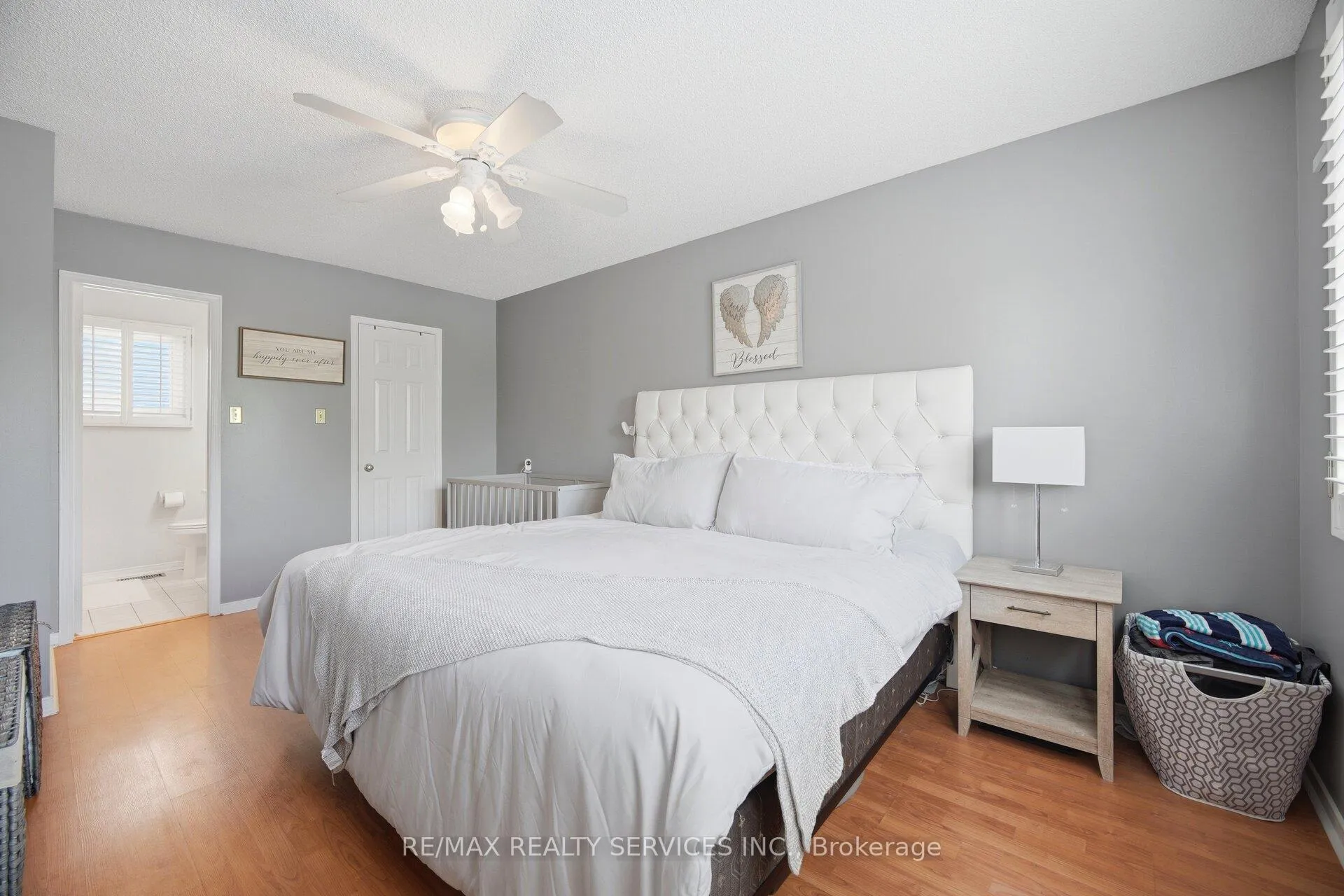 Photo 13 of 122 Flowertown Avenue, Brampton, Northwood Park — HOMEH