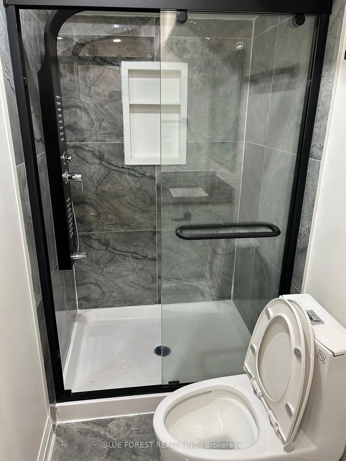 Photo 6 of Unit UNIT B (basement), 167 Forfar Avenue, Kitchener — HOMEH