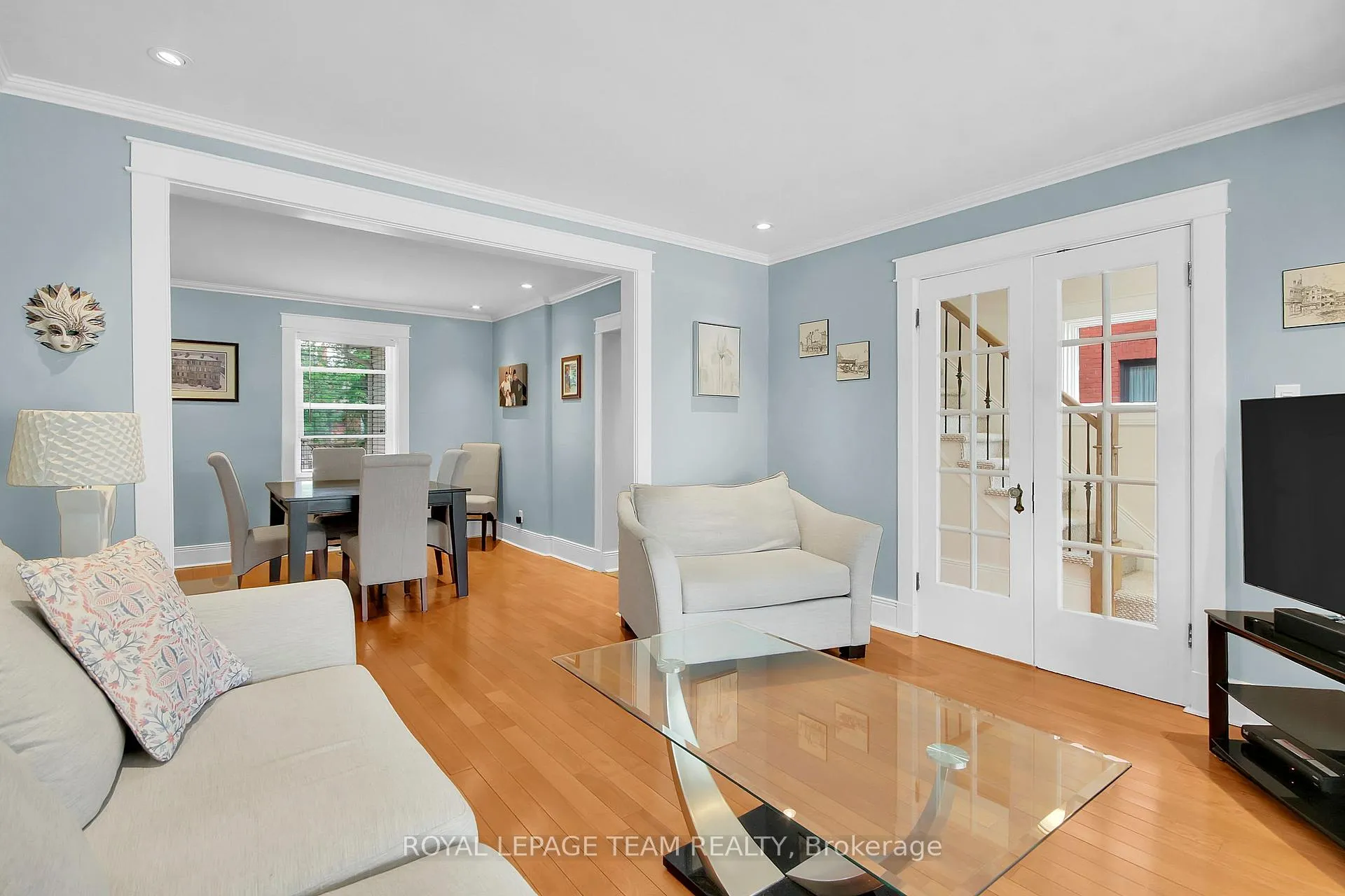 Photo 9 of 45 Rockcliffe Way, Ottawa, Lindenlea — HOMEH