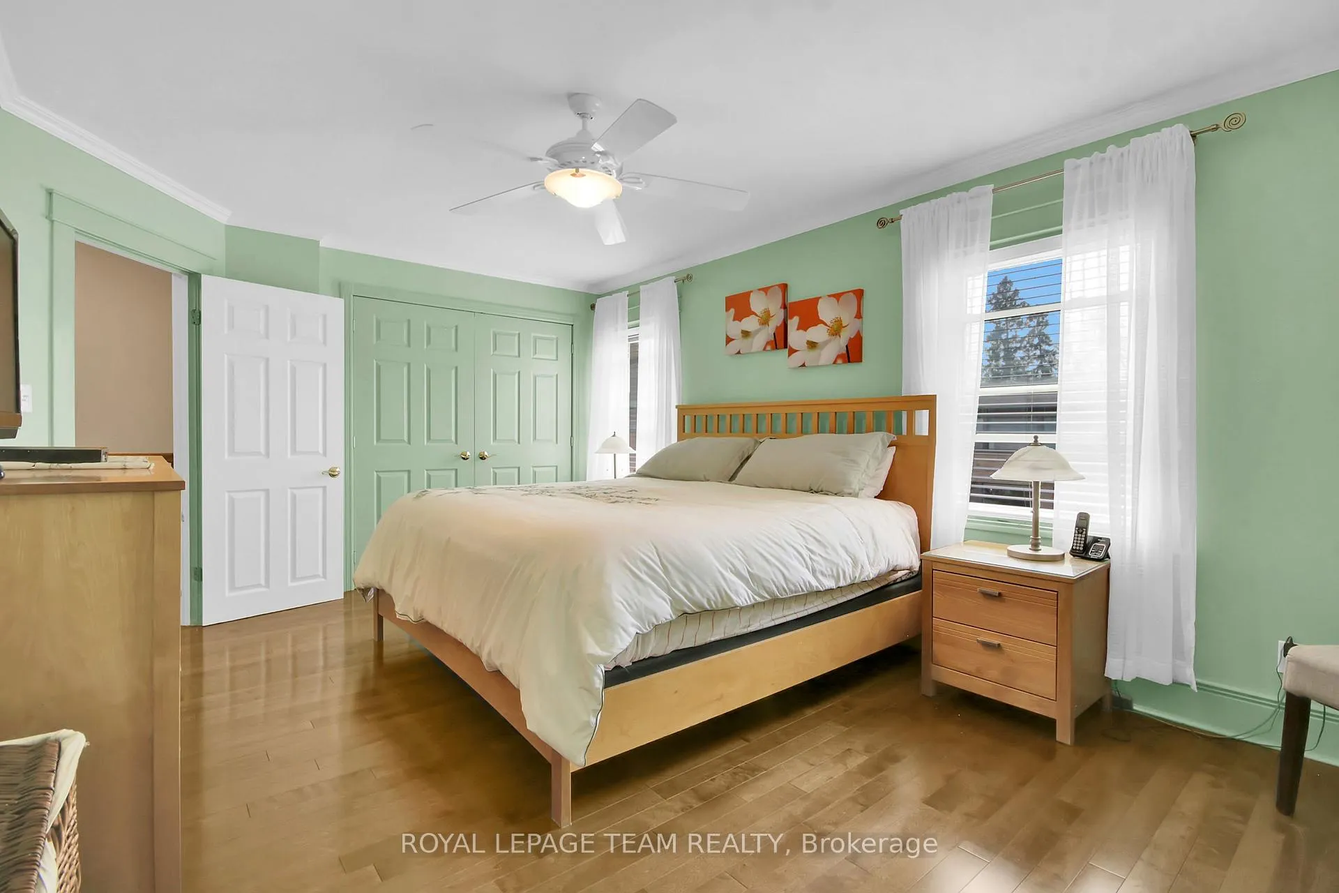Photo 30 of 45 Rockcliffe Way, Ottawa, Lindenlea — HOMEH