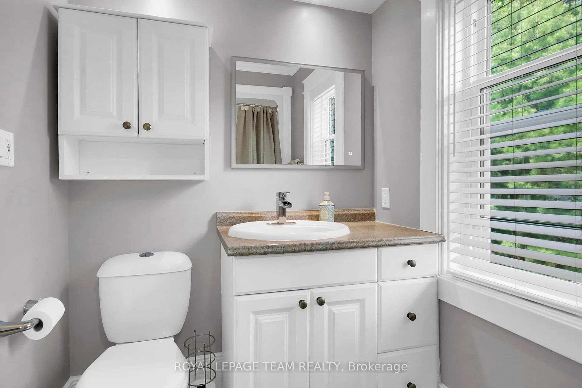 Photo 32 of 45 Rockcliffe Way, Ottawa, Lindenlea — HOMEH