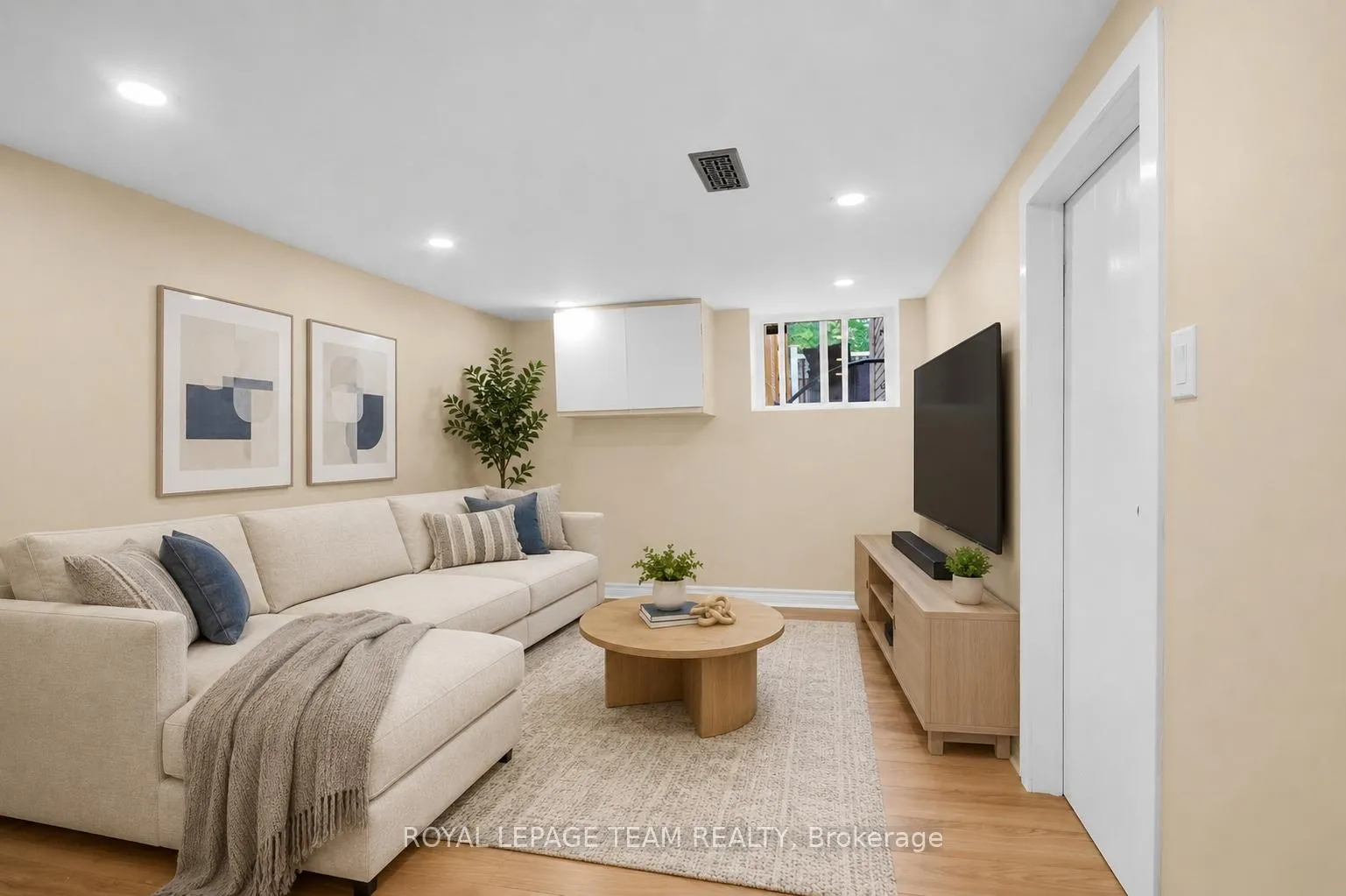 Photo 37 of 45 Rockcliffe Way, Ottawa, Lindenlea — HOMEH