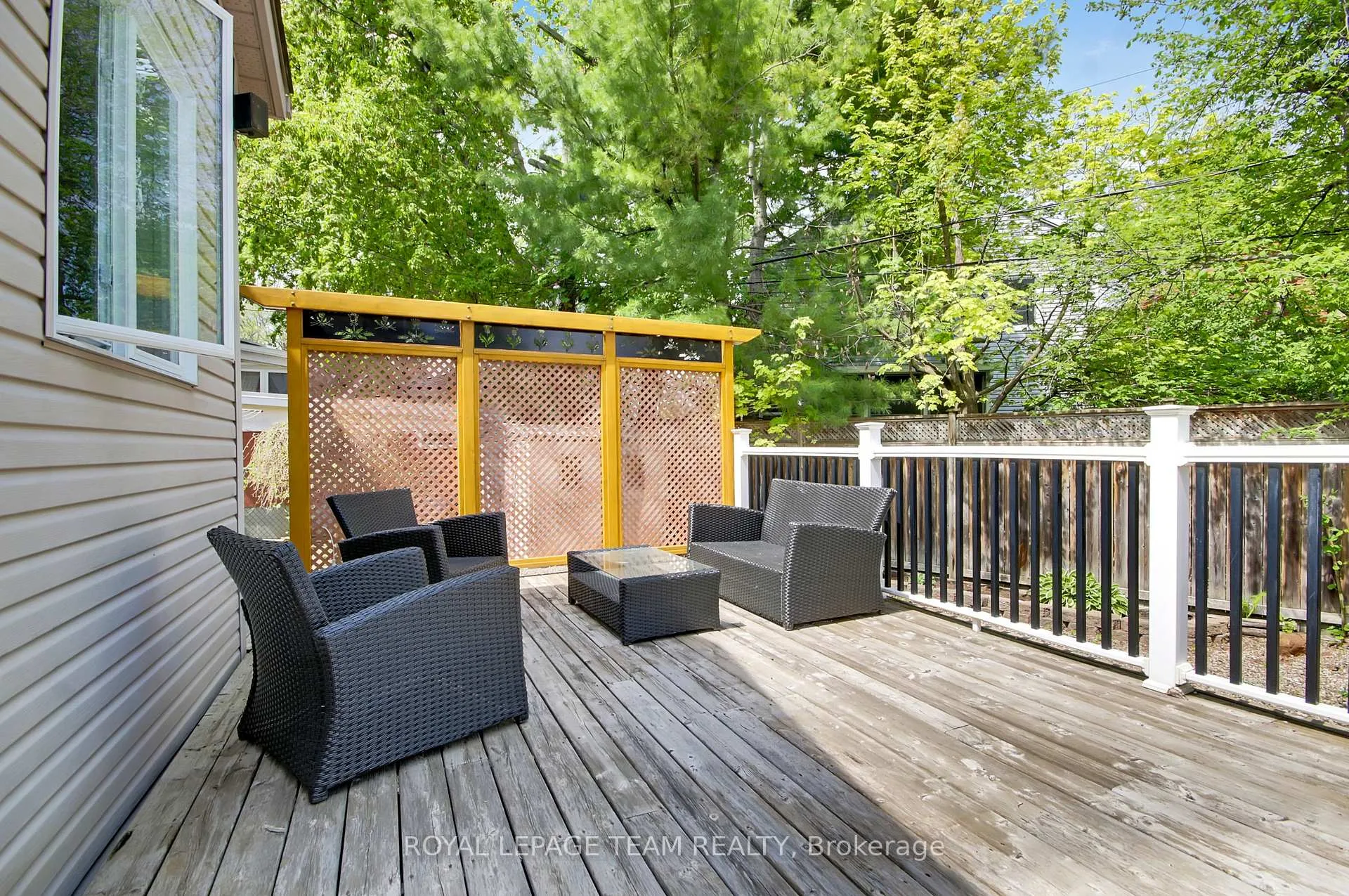 Photo 44 of 45 Rockcliffe Way, Ottawa, Lindenlea — HOMEH