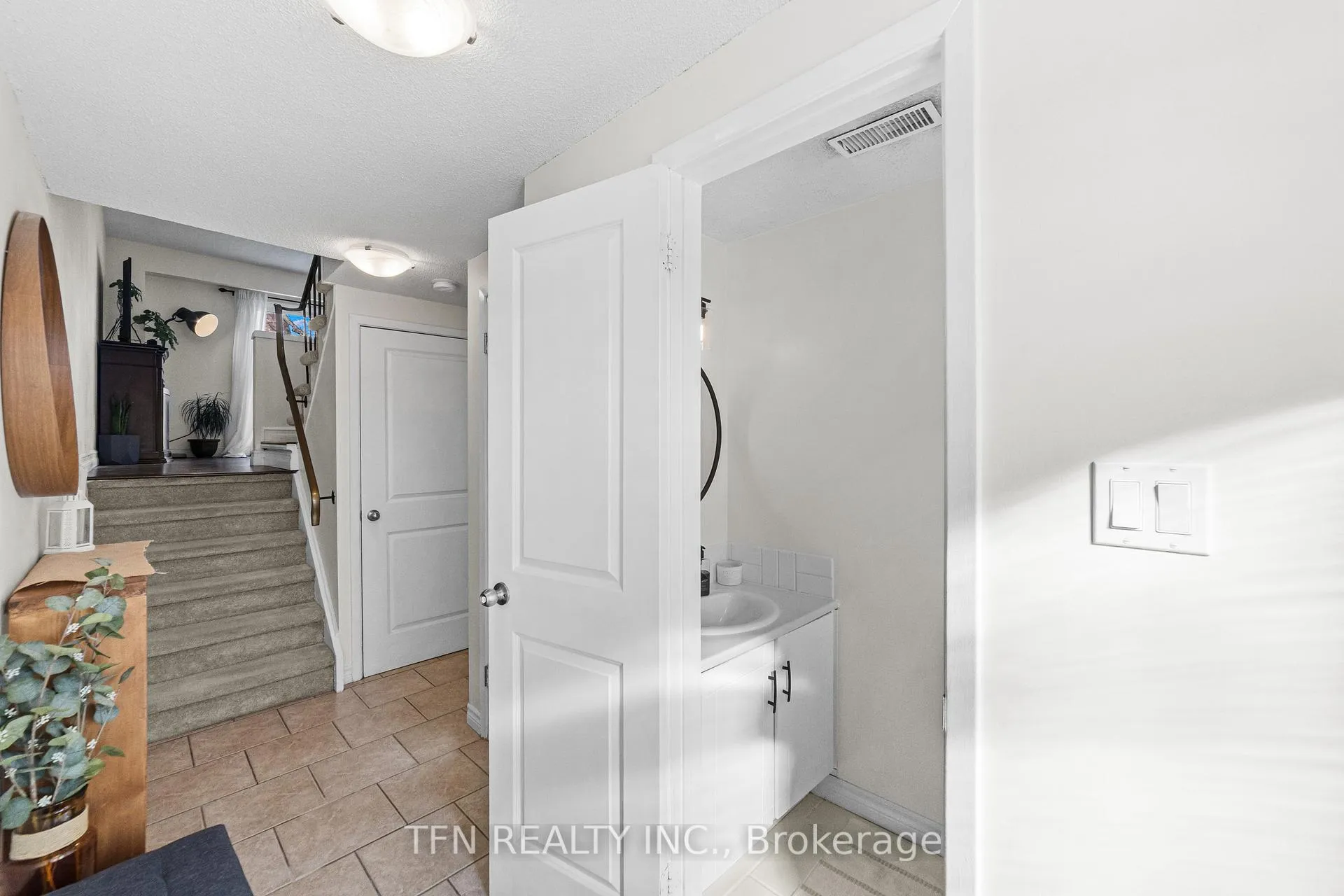 Photo 5 of Unit 21, 30 Heslop Road, Milton, Old Milton — HOMEH