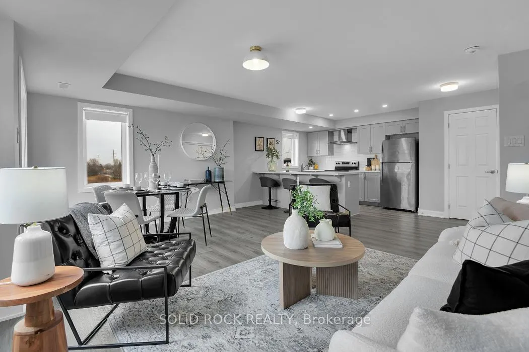 Photo 4 of 512 Pilot Private, Ottawa, Kanata - Emerald Meadows/Trailwest — HOMEH