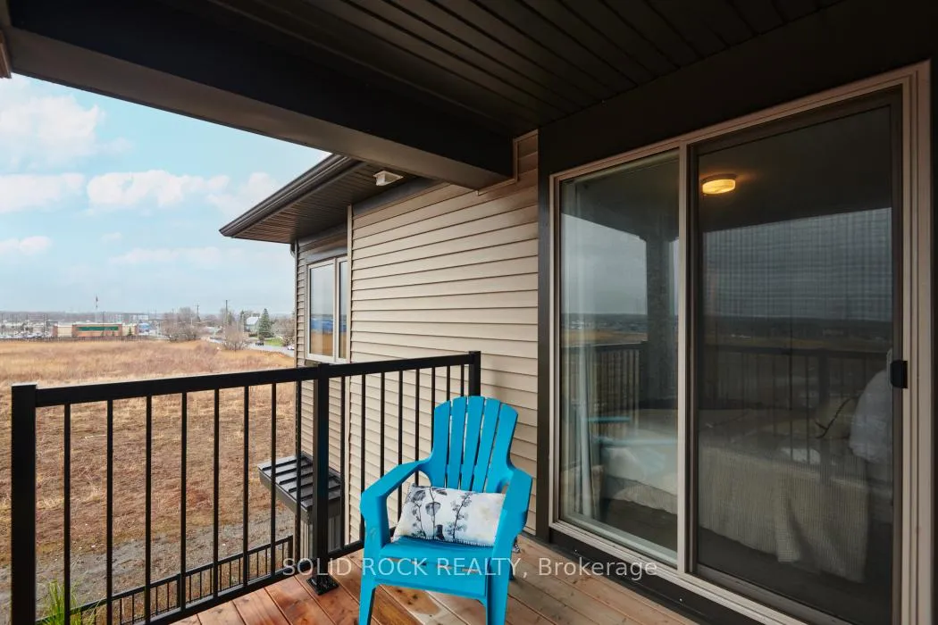 Photo 17 of 512 Pilot Private, Ottawa, Kanata - Emerald Meadows/Trailwest — HOMEH