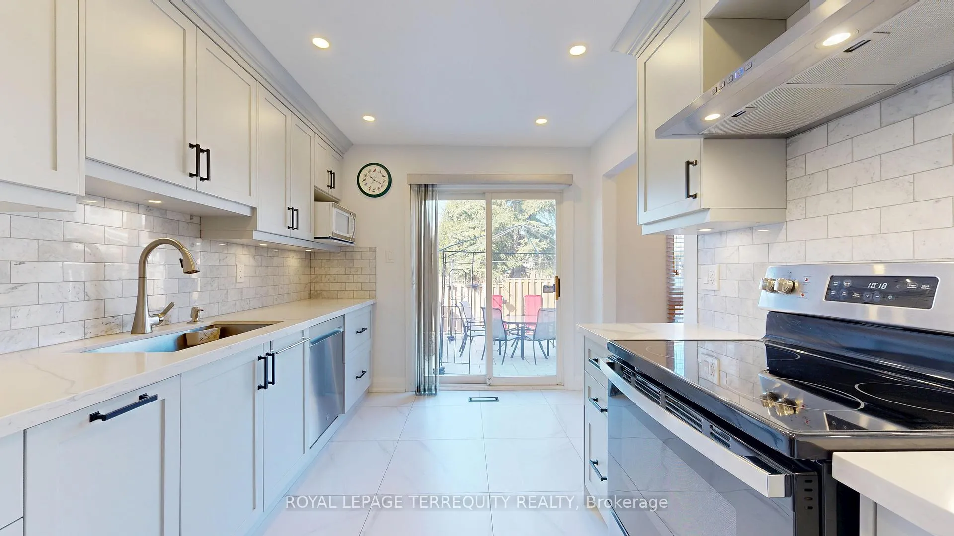 Photo 10 of 68 Phalen Crescent, Scarborough, Milliken — HOMEH