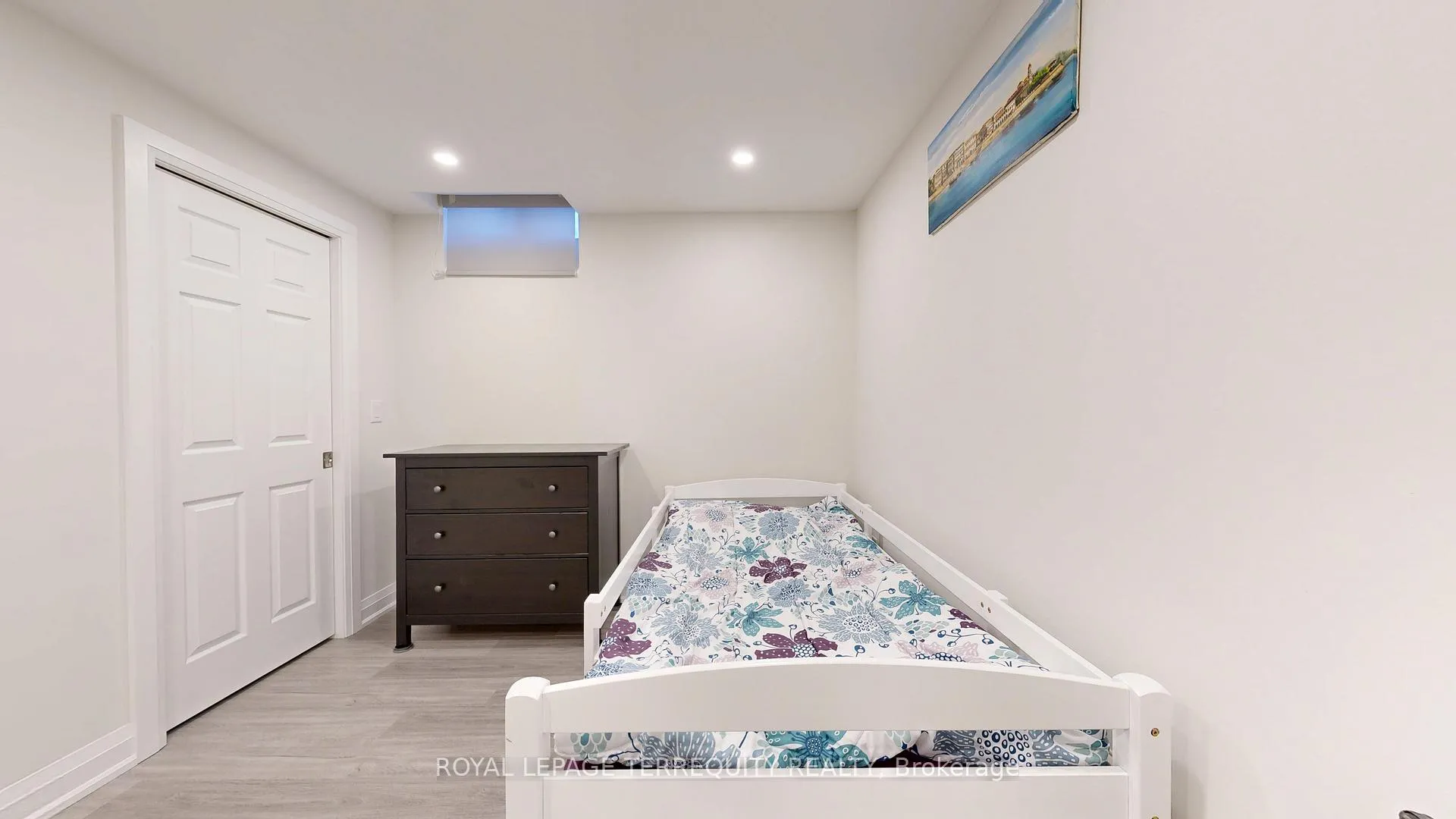 Photo 23 of 68 Phalen Crescent, Scarborough, Milliken — HOMEH