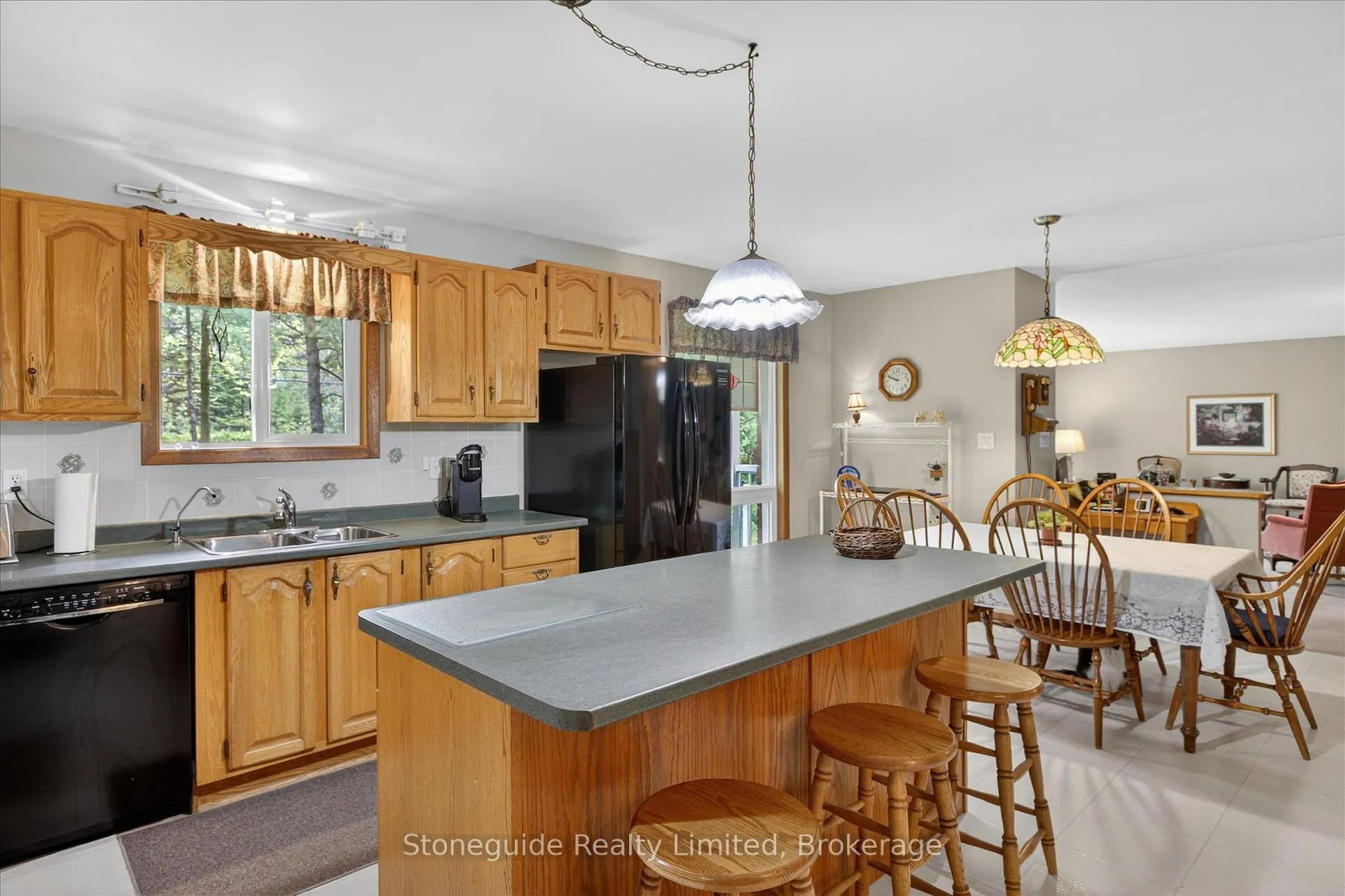 Photo 16 of 3786 Hwy 28, Douro-Dummer — HOMEH