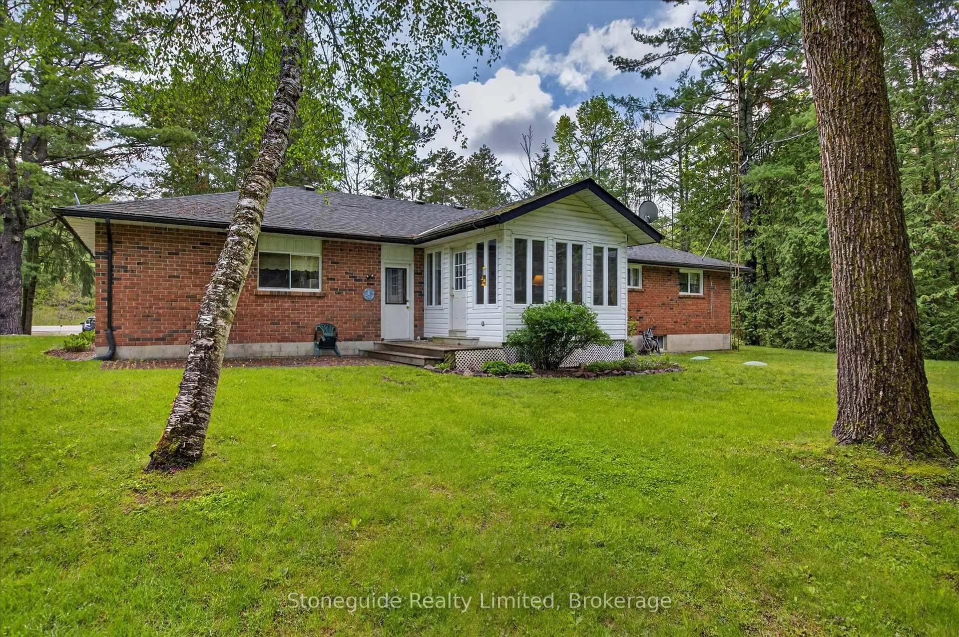 Photo 36 of 3786 Hwy 28, Douro-Dummer — HOMEH