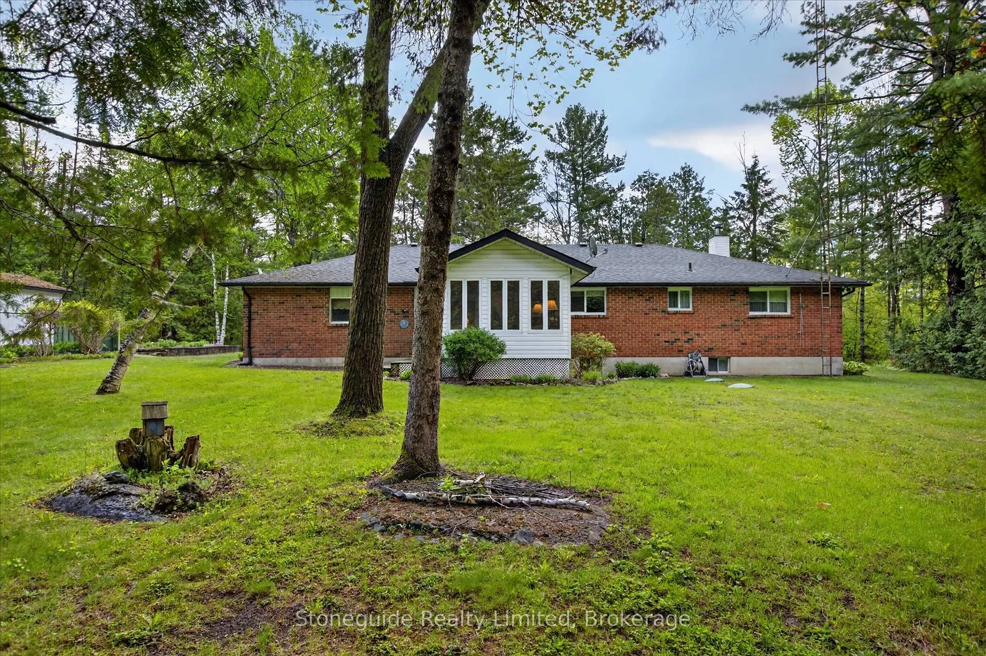 Photo 37 of 3786 Hwy 28, Douro-Dummer — HOMEH
