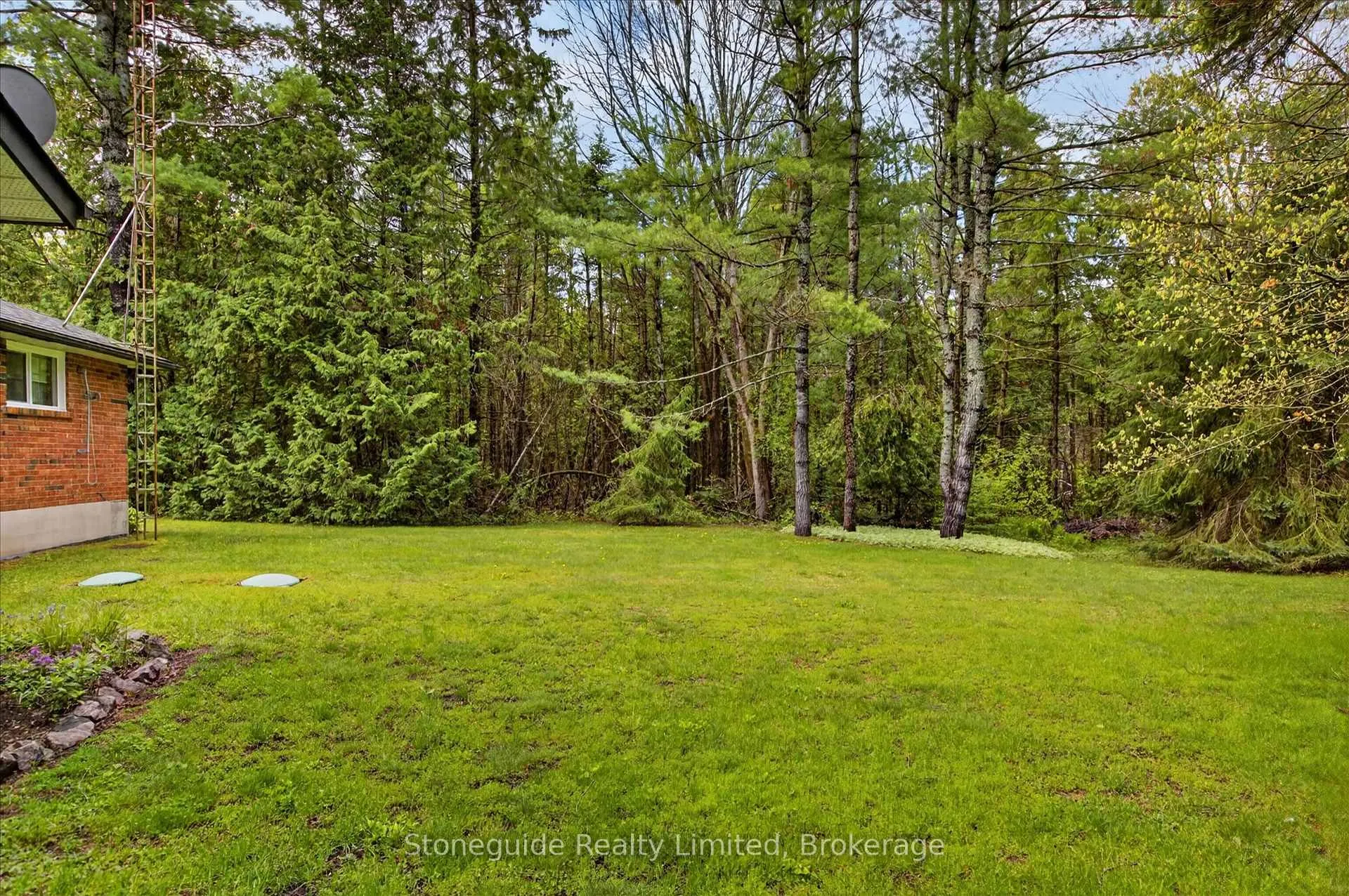 Photo 42 of 3786 Hwy 28, Douro-Dummer — HOMEH