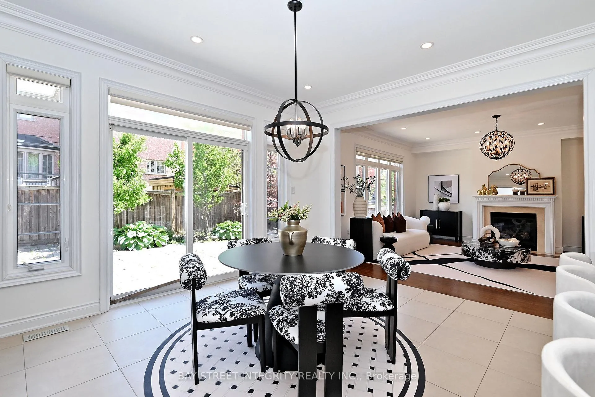 Photo 15 of 71 Allison Ann Way, Vaughan, Patterson — HOMEH