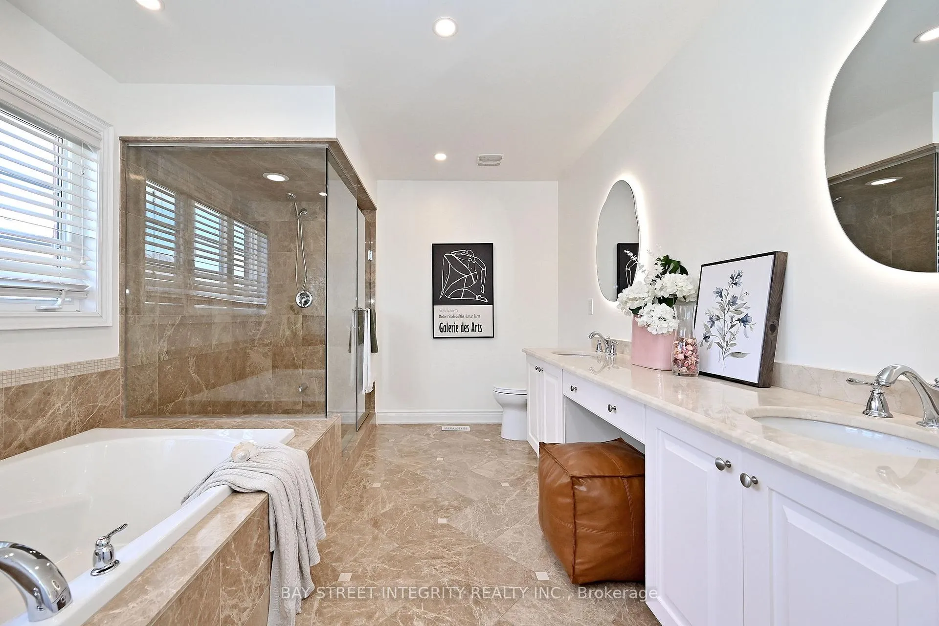 Photo 30 of 71 Allison Ann Way, Vaughan, Patterson — HOMEH
