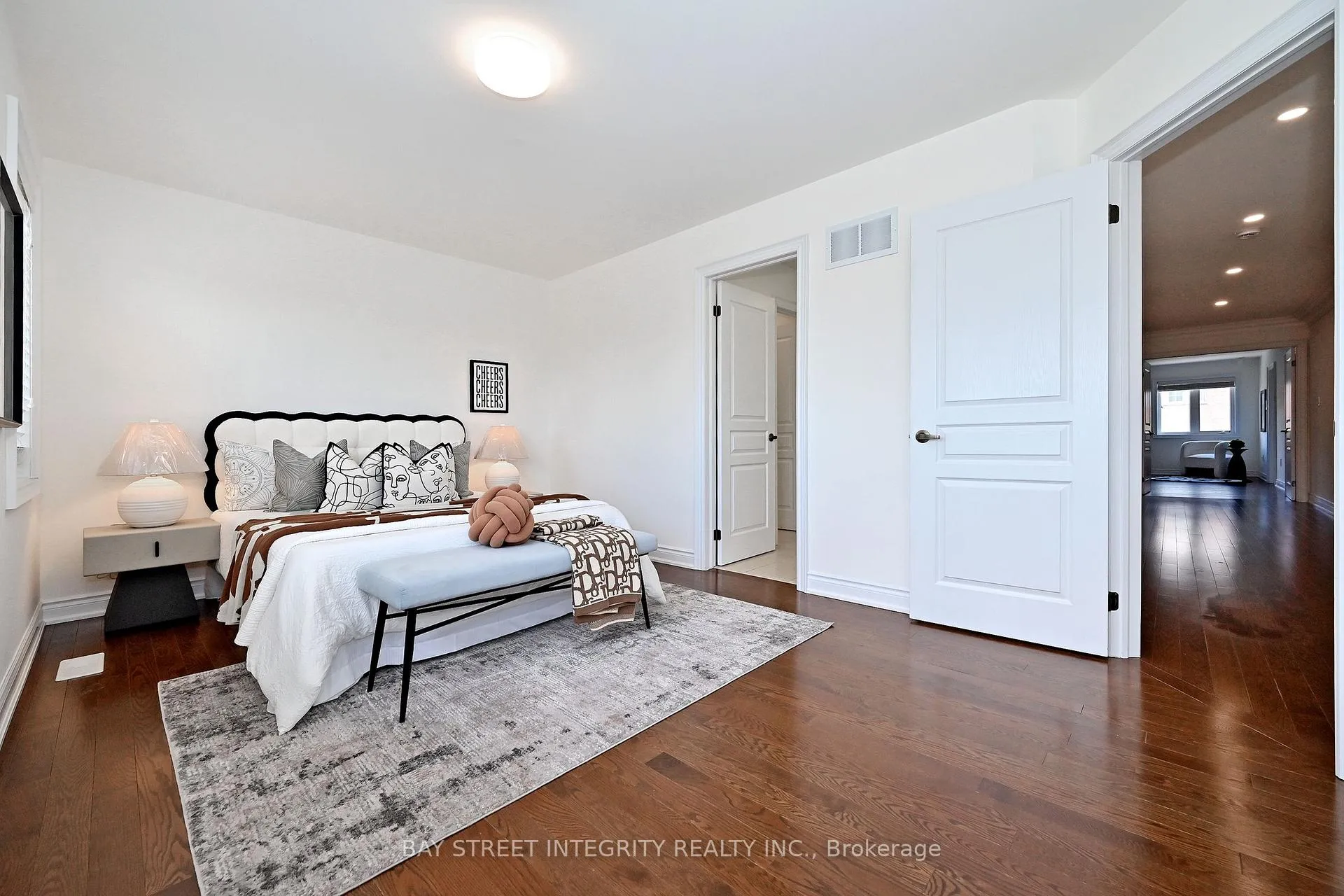 Photo 36 of 71 Allison Ann Way, Vaughan, Patterson — HOMEH