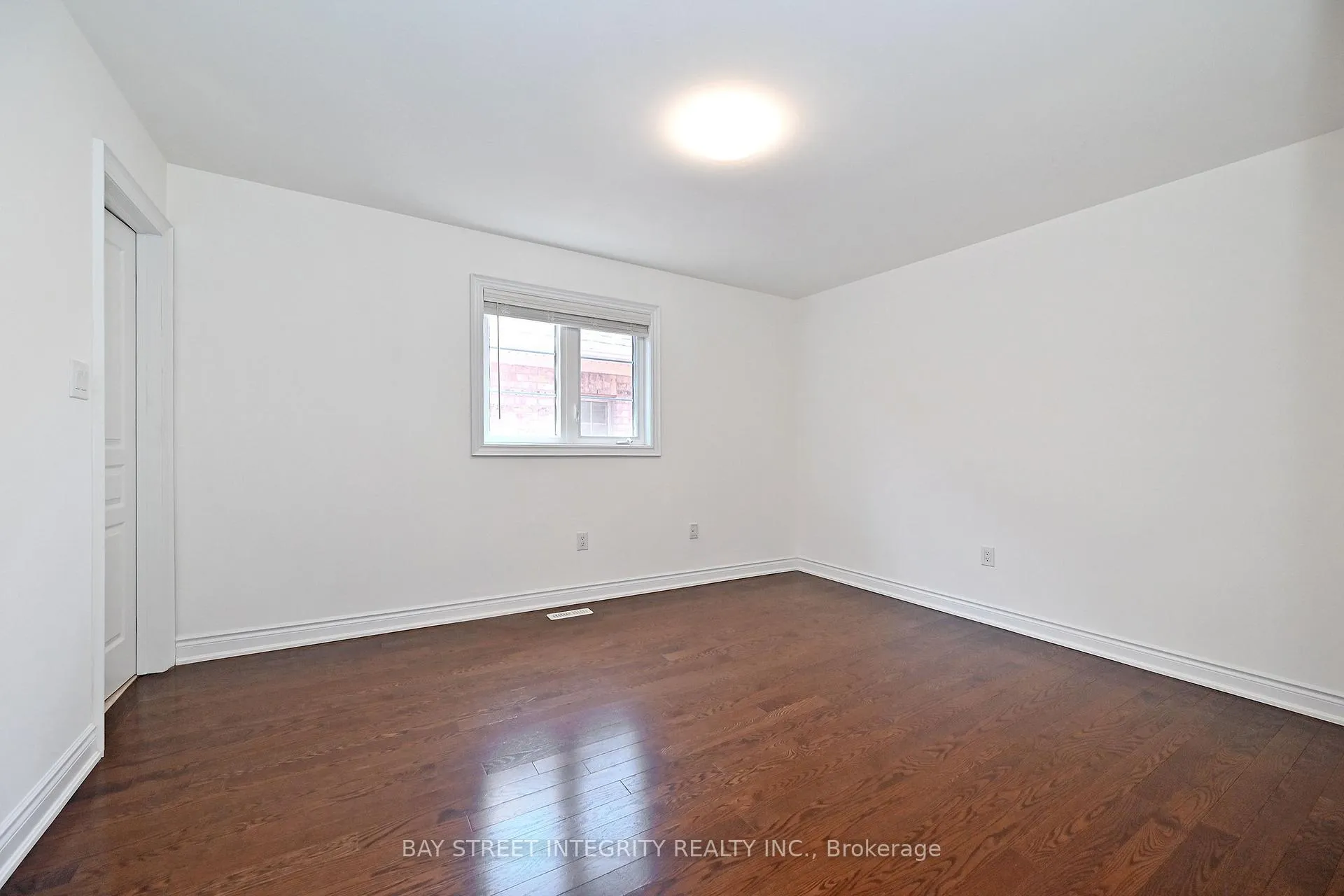 Photo 40 of 71 Allison Ann Way, Vaughan, Patterson — HOMEH