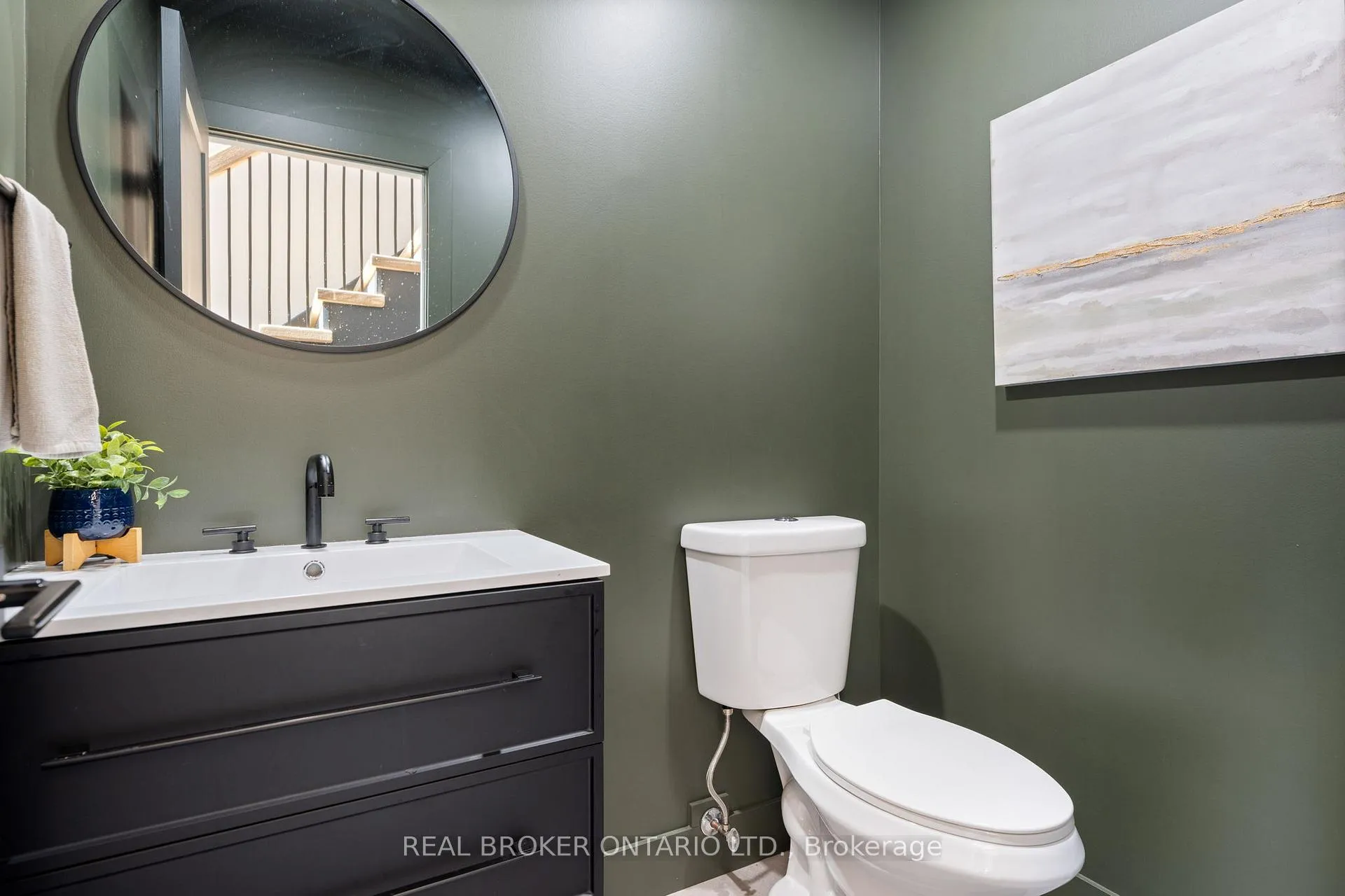 Photo 4 of 1135 2nd Conc Rd Enr, Norfolk, Rural Houghton — HOMEH