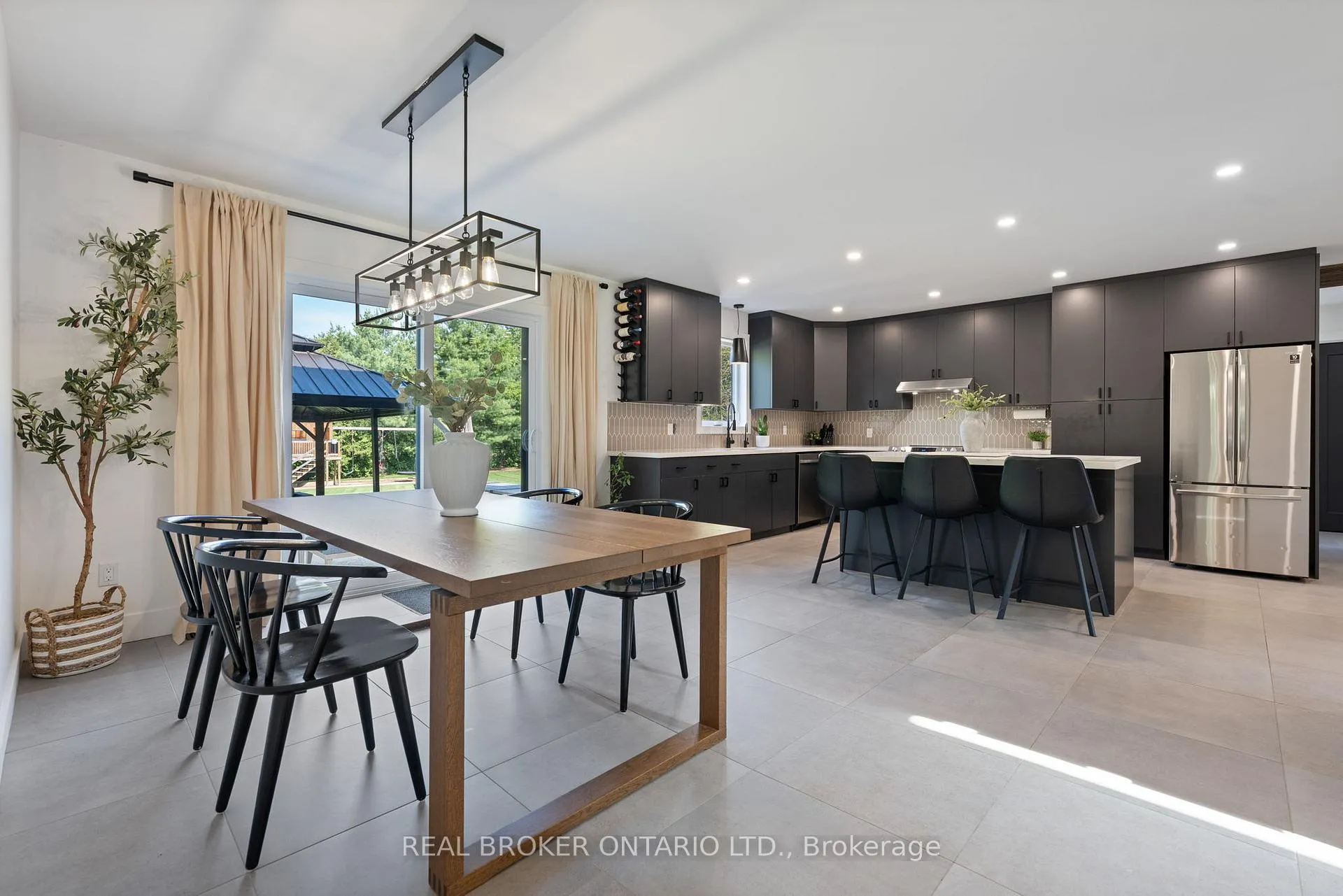 Photo 10 of 1135 2nd Conc Rd Enr, Norfolk, Rural Houghton — HOMEH