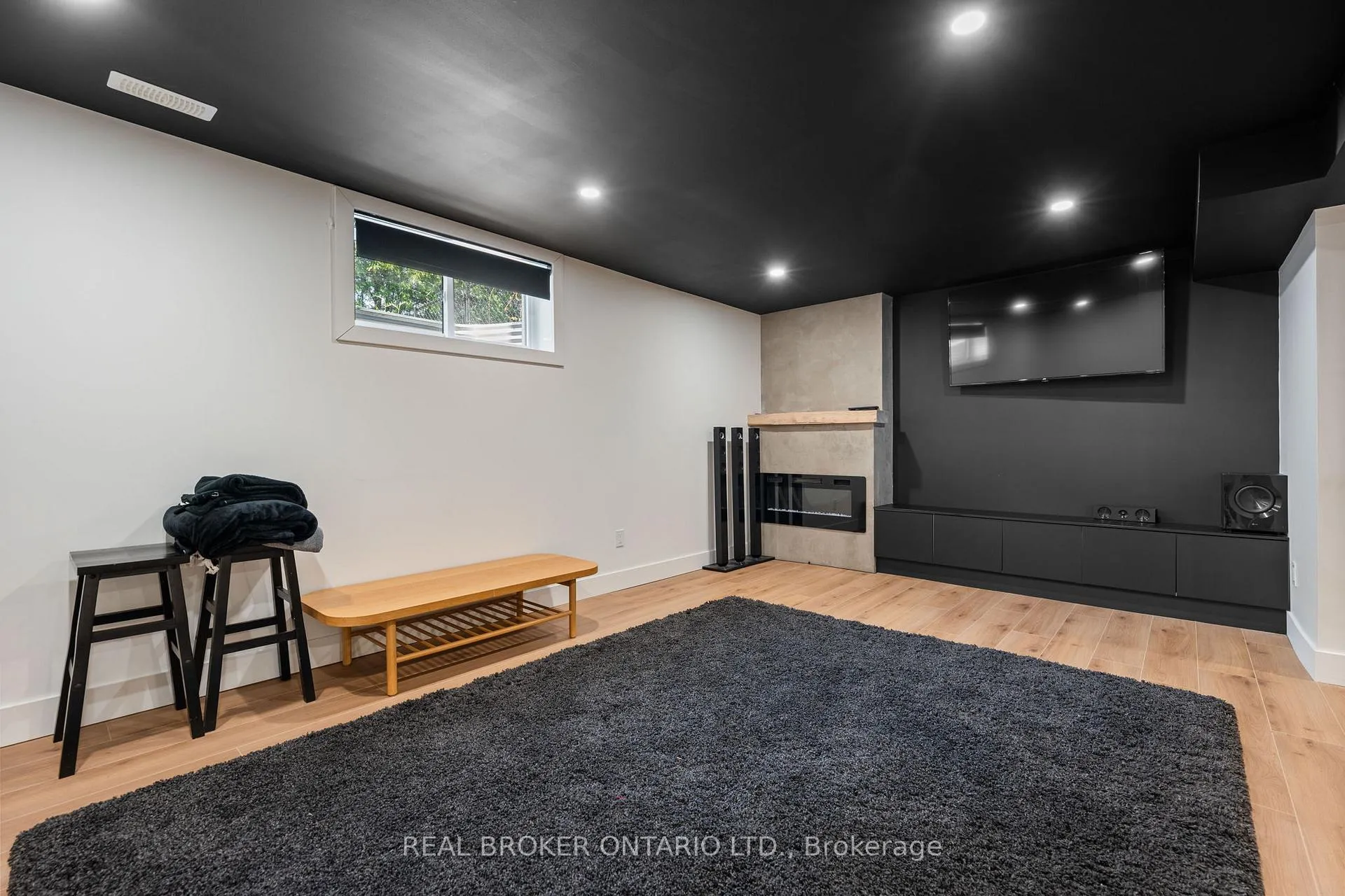 Photo 27 of 1135 2nd Conc Rd Enr, Norfolk, Rural Houghton — HOMEH