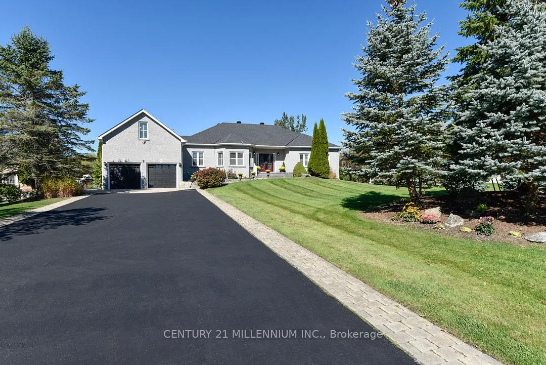 Front of 8 Castlewood Court