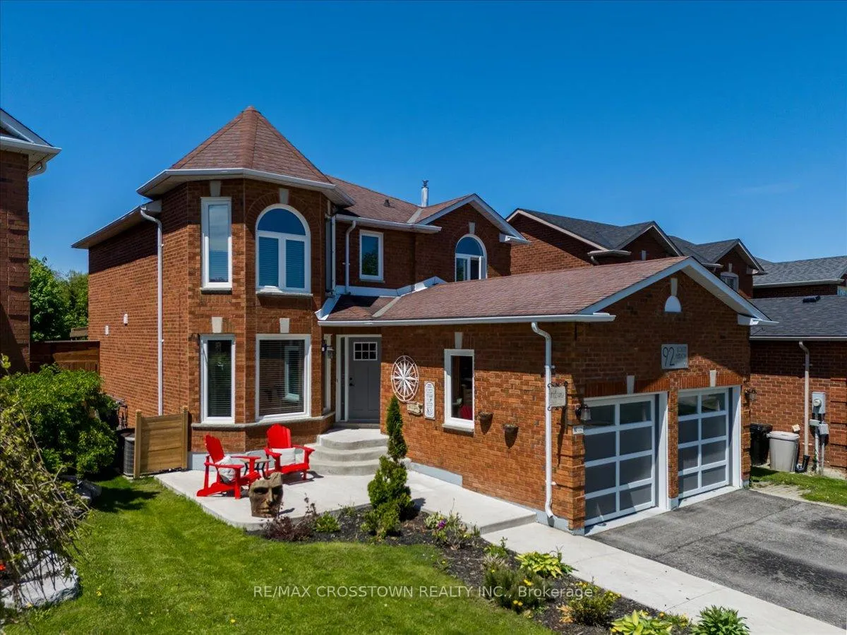 Photo 2 of 92 Golden Meadow Road, Barrie, Bayshore — HOMEH