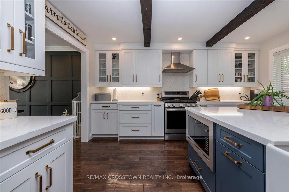 Photo 9 of 92 Golden Meadow Road, Barrie, Bayshore — HOMEH