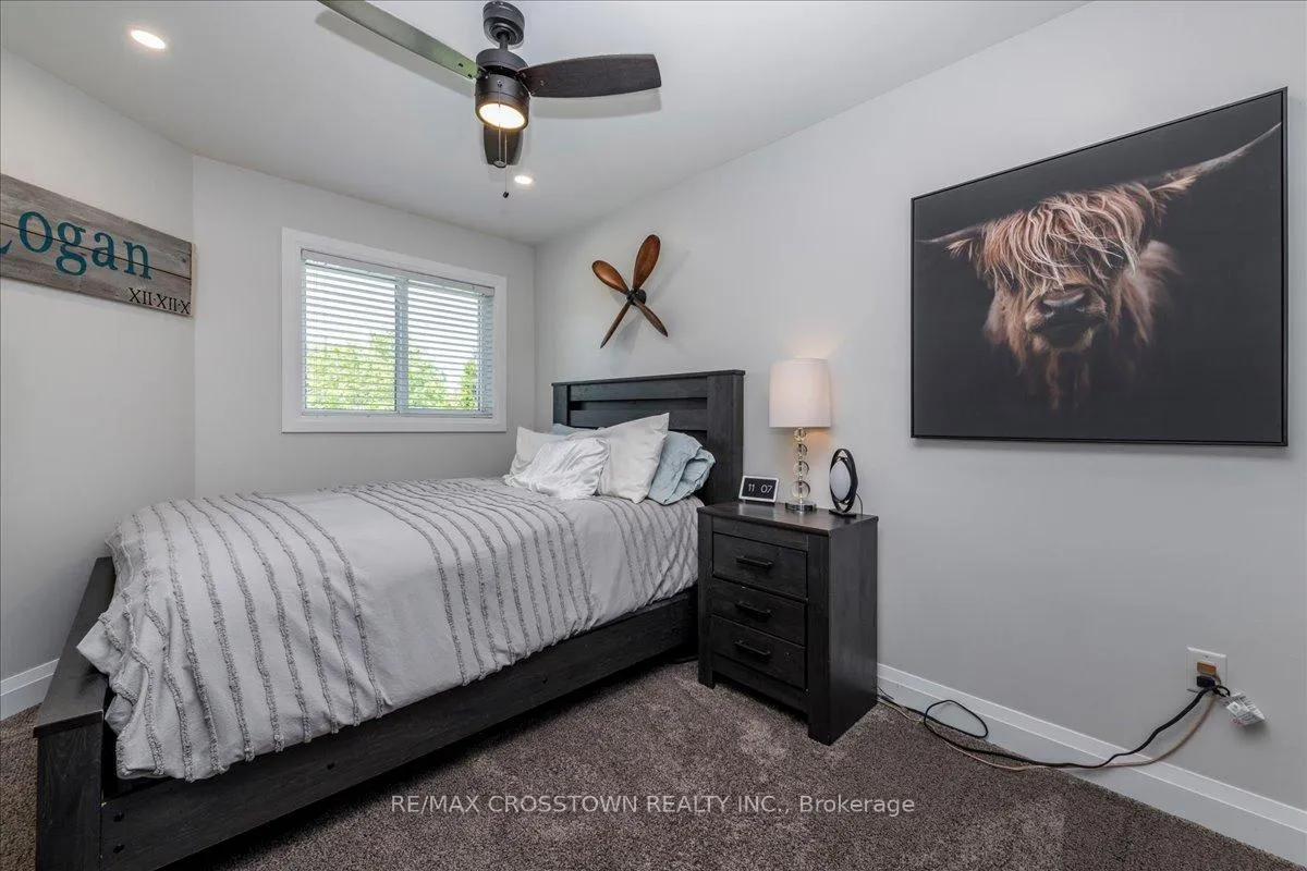 Photo 25 of 92 Golden Meadow Road, Barrie, Bayshore — HOMEH
