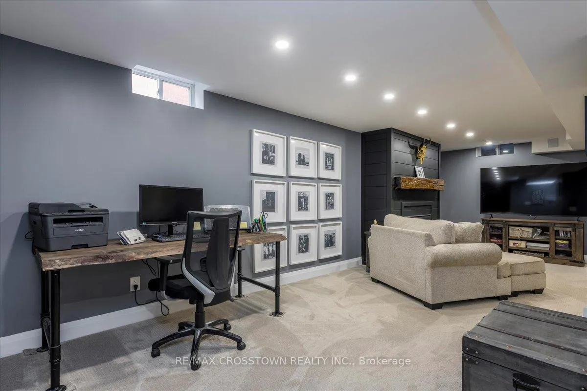 Photo 28 of 92 Golden Meadow Road, Barrie, Bayshore — HOMEH
