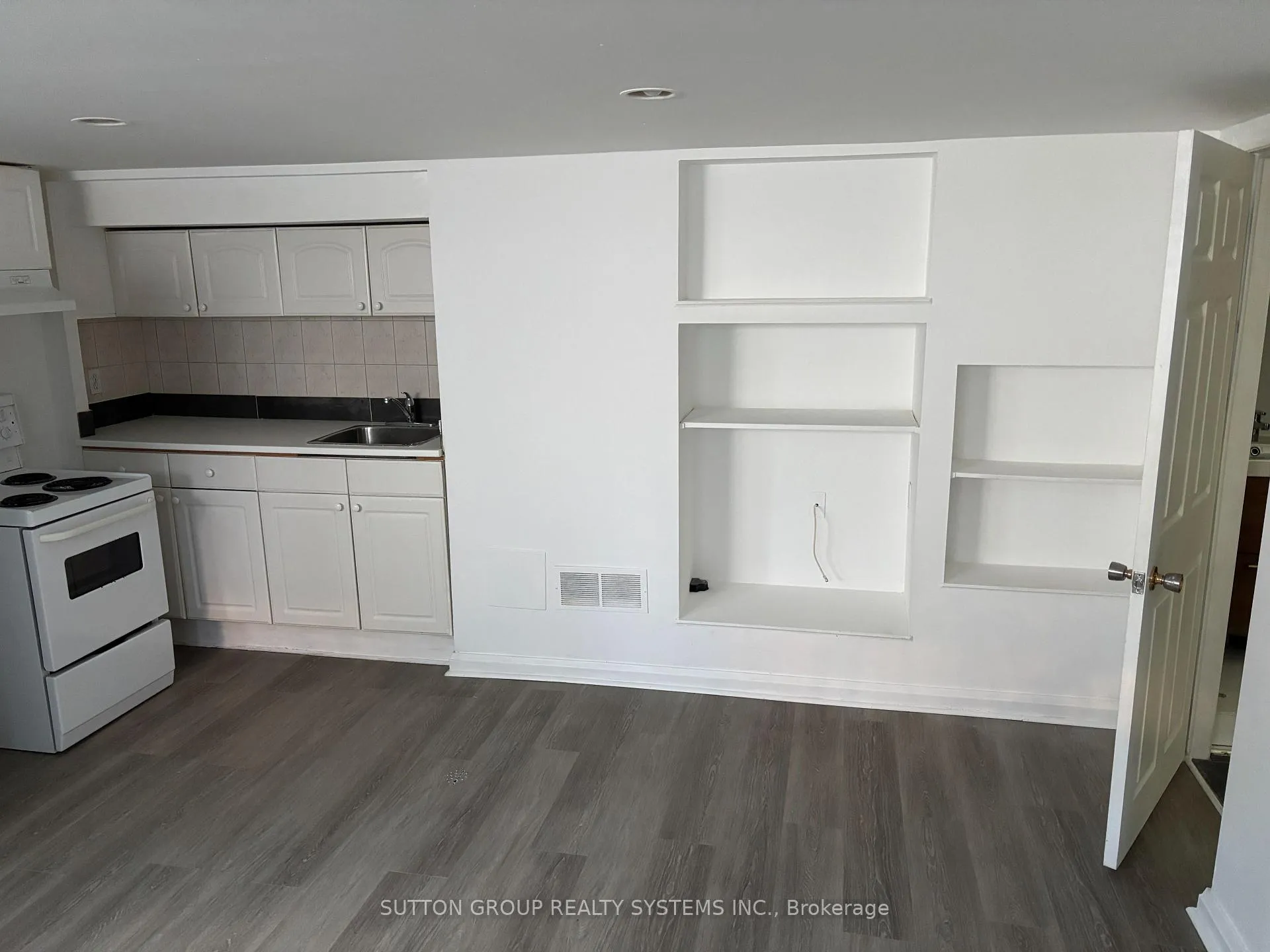 Photo 8 of Unit B3, 83 Dawes (Basement) Road, Toronto, East End-Danforth — HOMEH