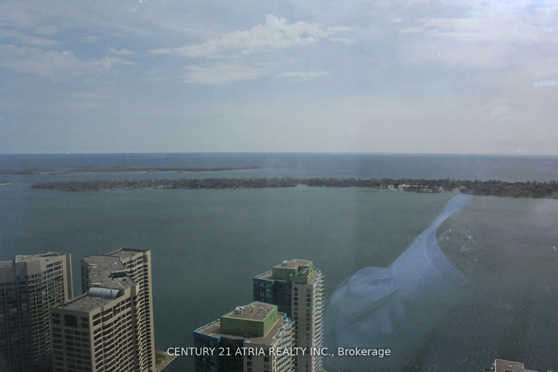 Photo 5 of Unit 5906, 10 York Street, Toronto, Waterfront Communities — HOMEH