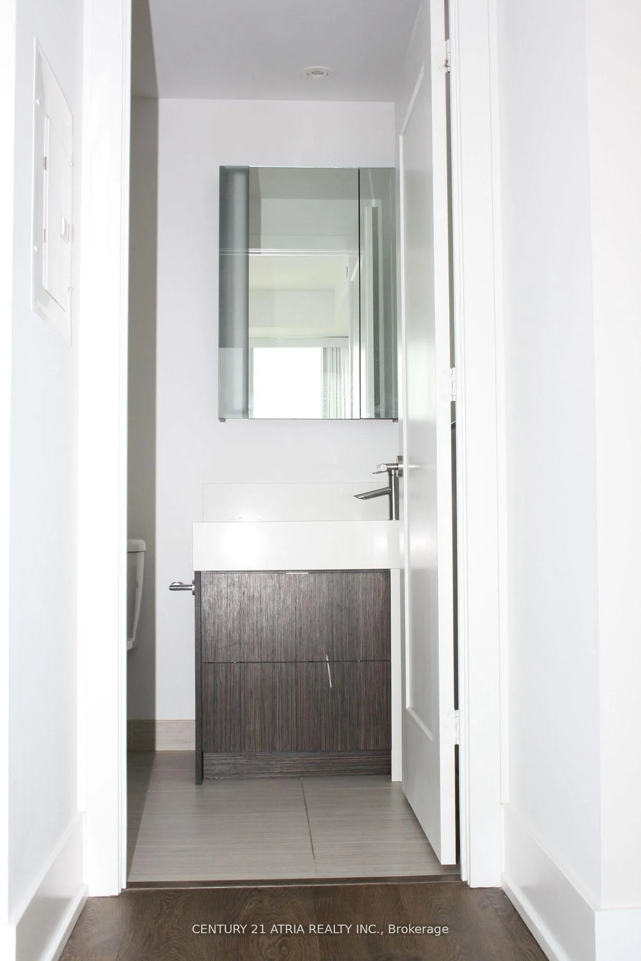 Photo 9 of Unit 5906, 10 York Street, Toronto, Waterfront Communities — HOMEH