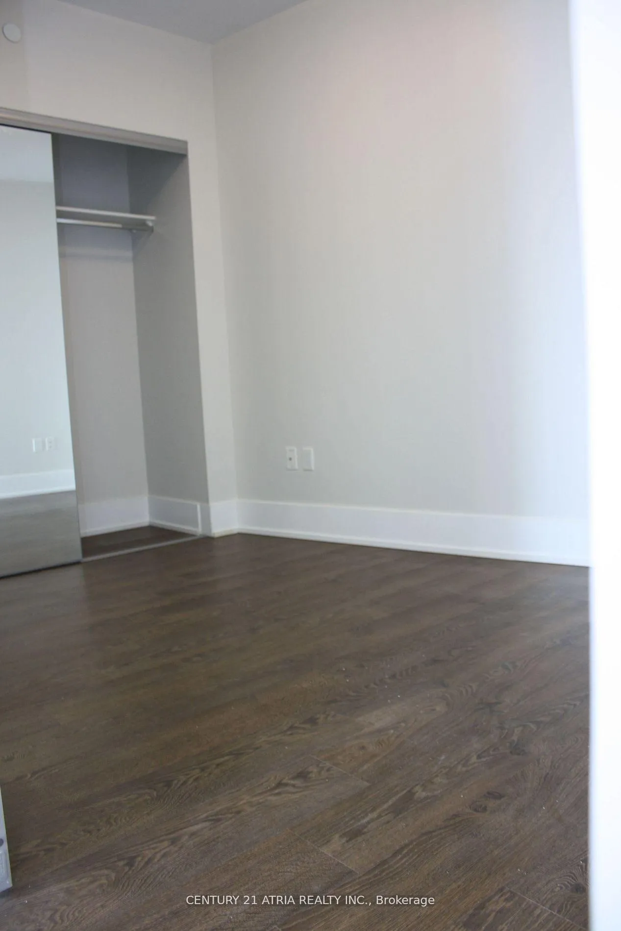 Photo 10 of Unit 5906, 10 York Street, Toronto, Waterfront Communities — HOMEH