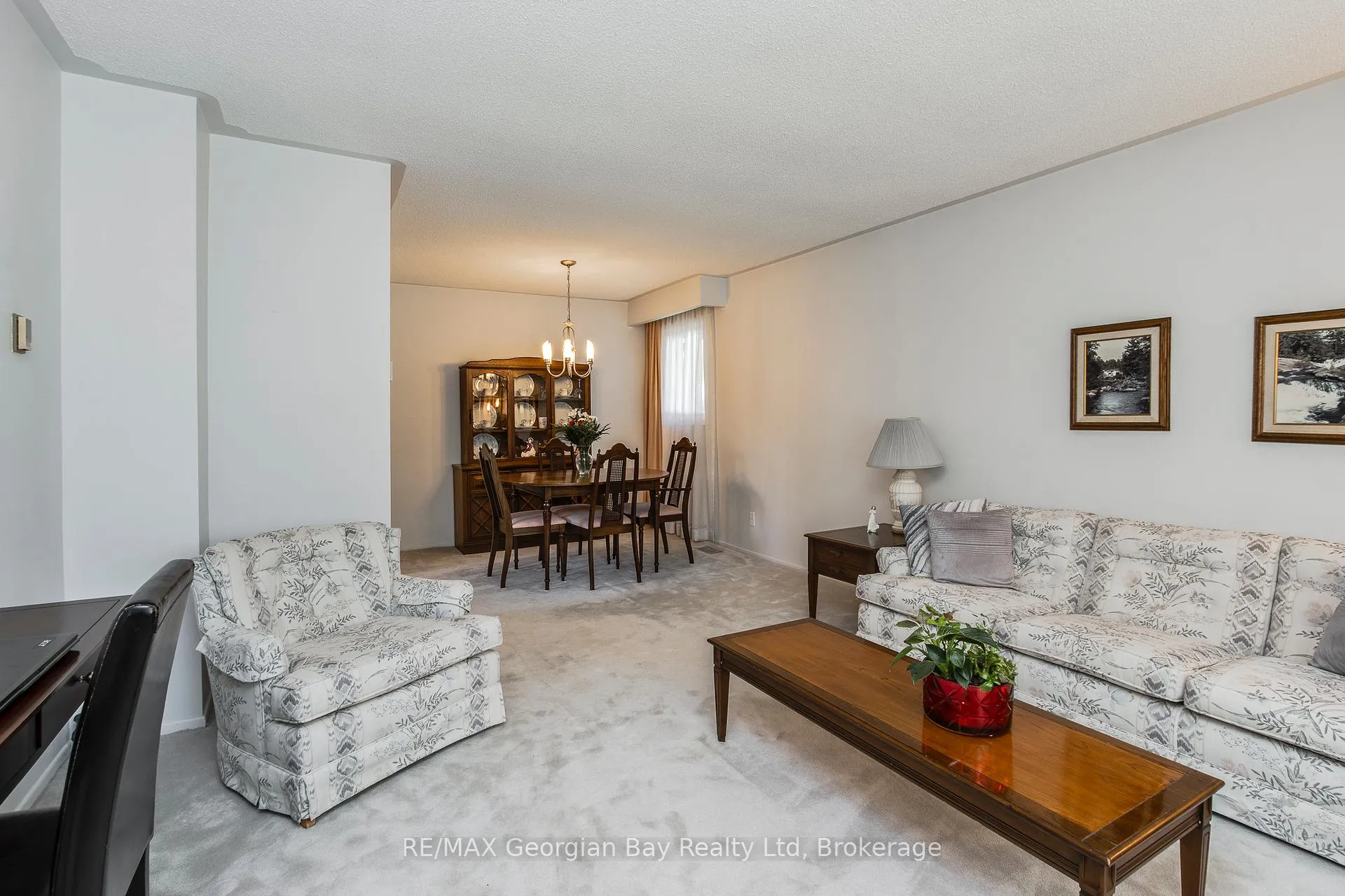 Photo 9 of 1010 Glen Eagles Crescent, Midland — HOMEH