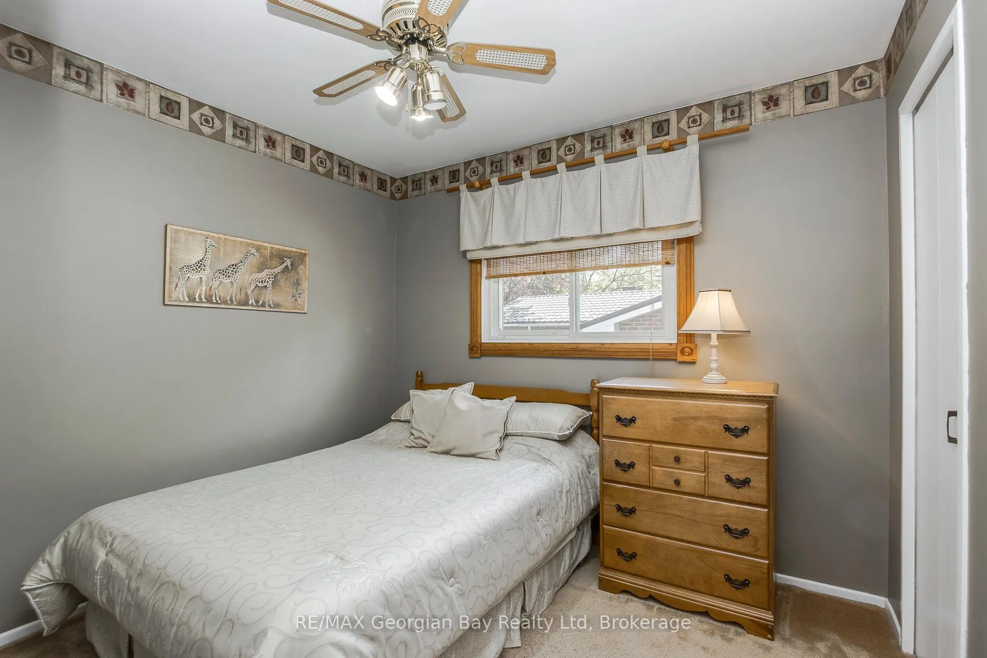 Photo 12 of 1010 Glen Eagles Crescent, Midland — HOMEH