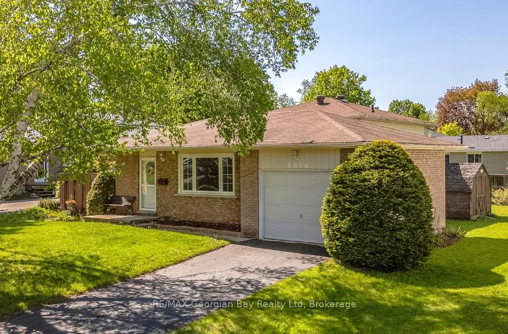 Photo 24 of 1010 Glen Eagles Crescent, Midland — HOMEH