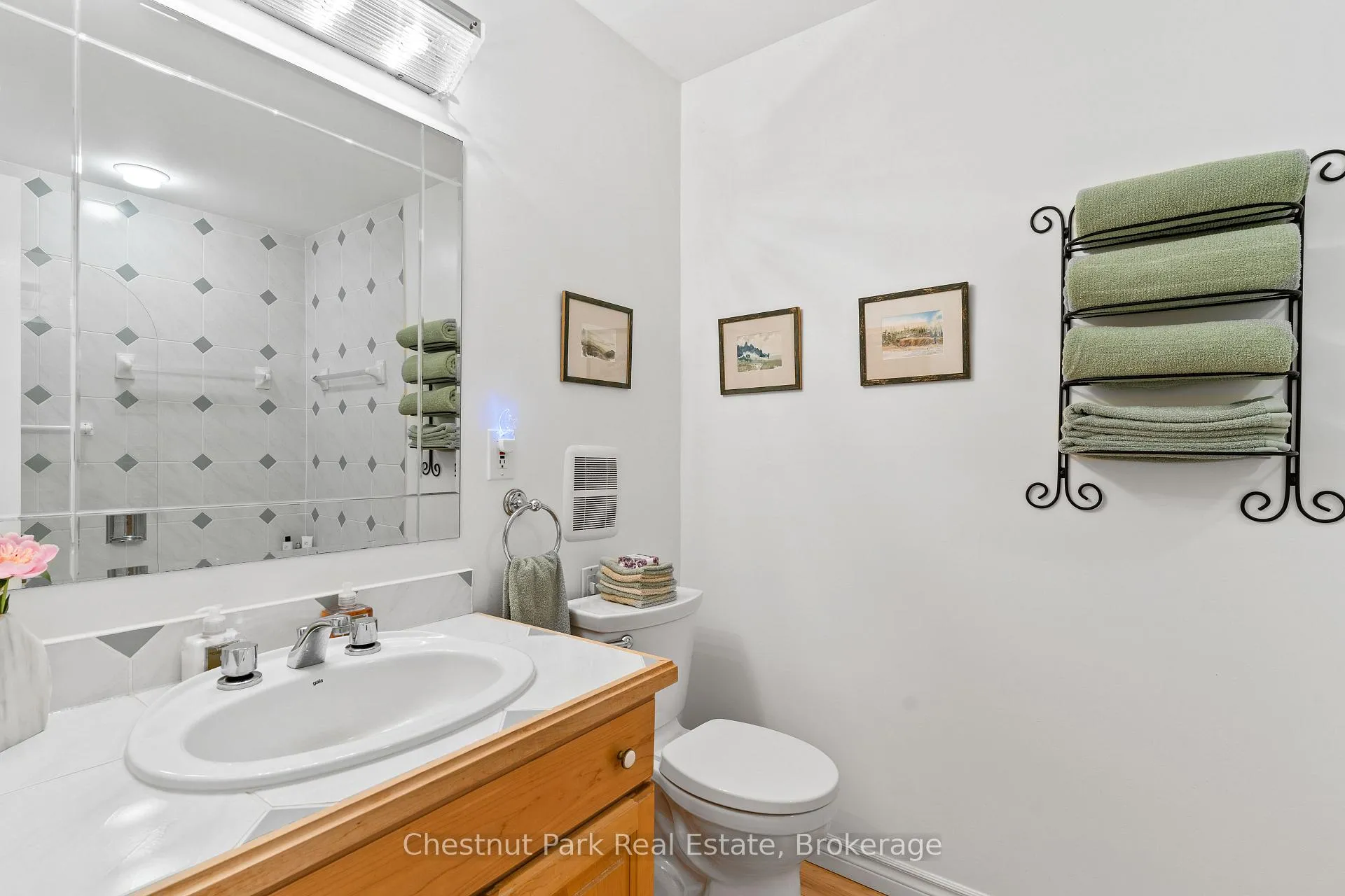 Photo 34 of 600380 Sideroad 50 N, Chatsworth — HOMEH