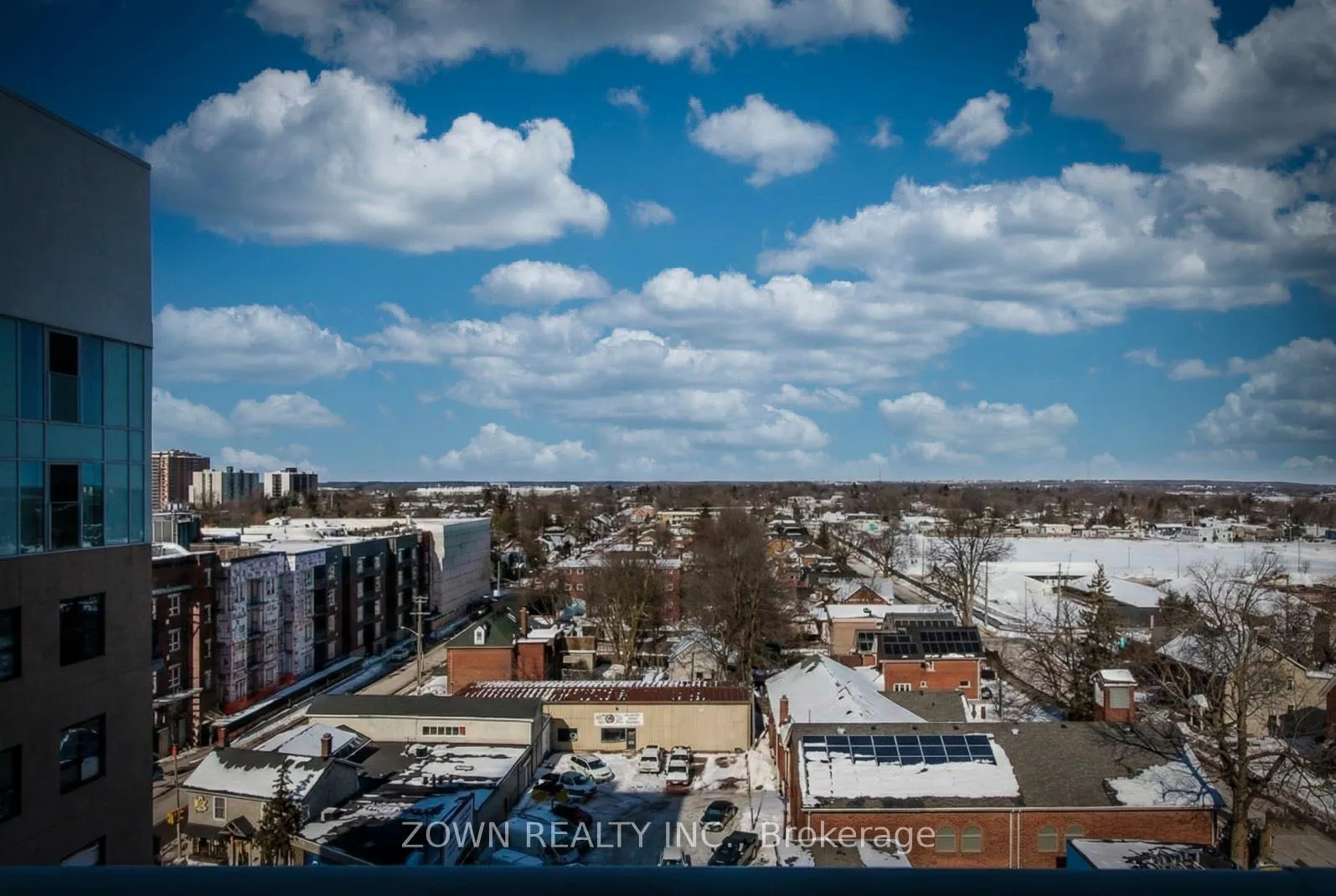 Photo 6 of Unit 917, 652 Princess Street, Kingston, Central City East — HOMEH