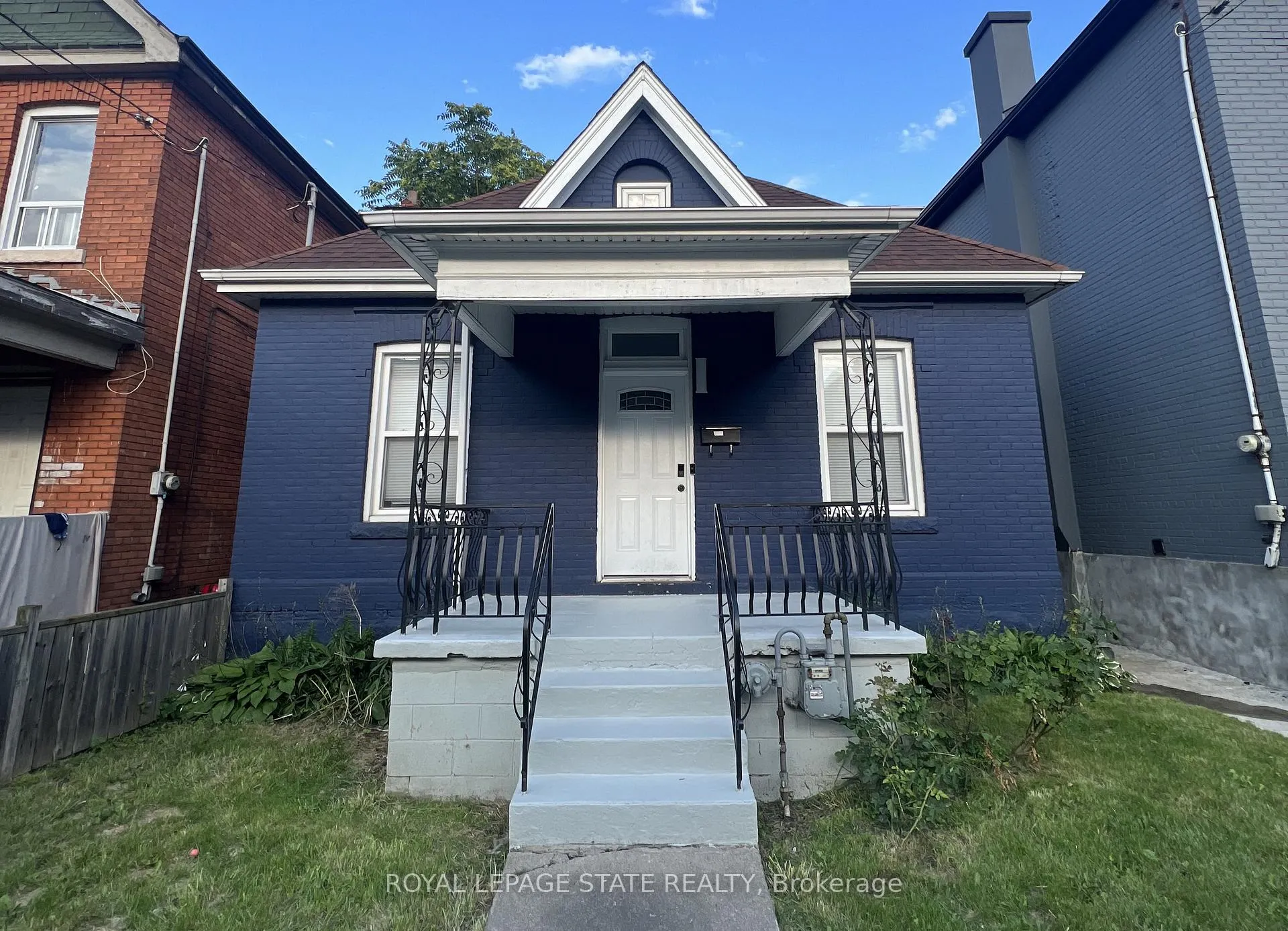 Photo 1 of 44 Madison Avenue, Hamilton, Gibson — HOMEH