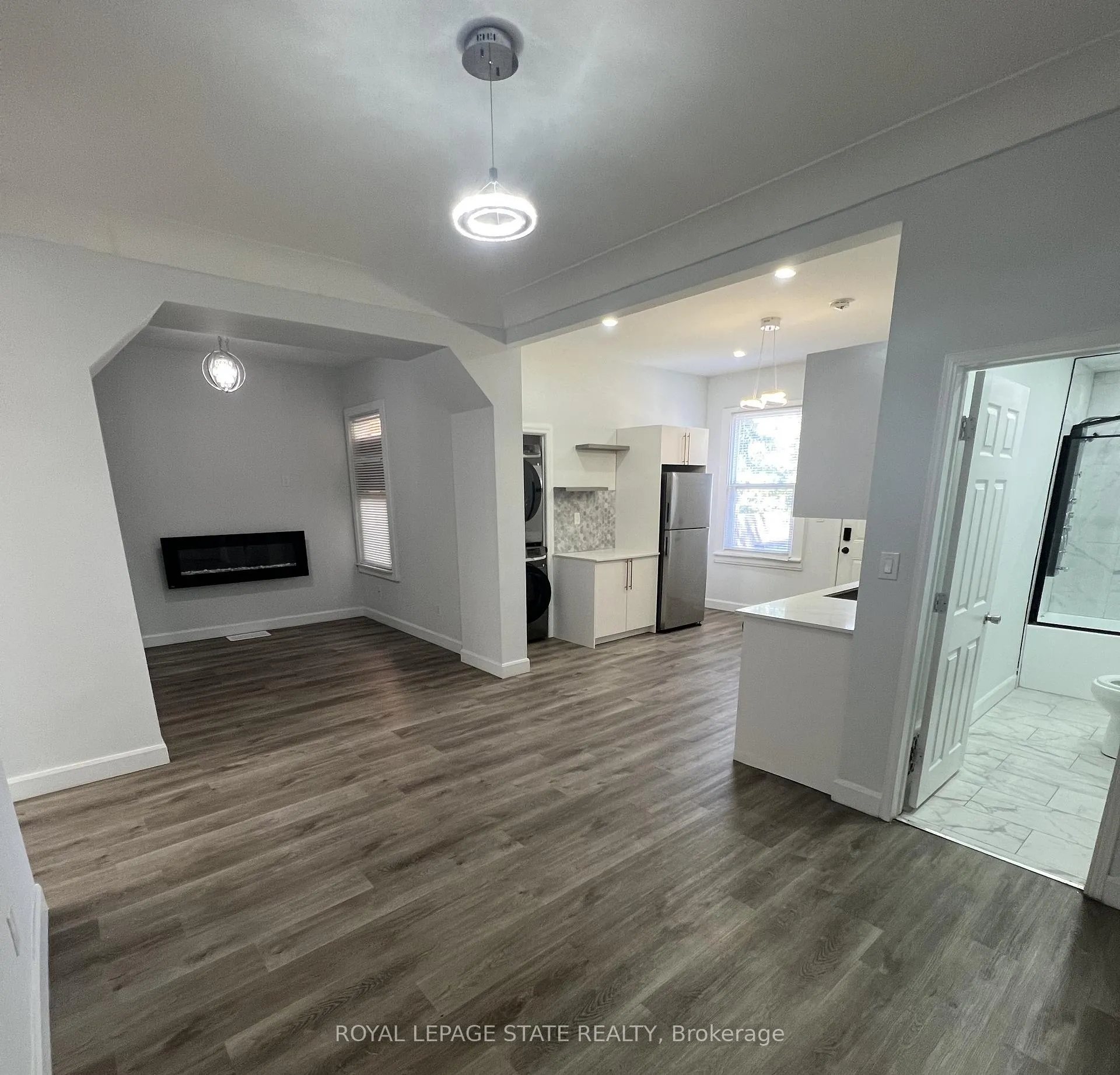 Photo 10 of 44 Madison Avenue, Hamilton, Gibson — HOMEH