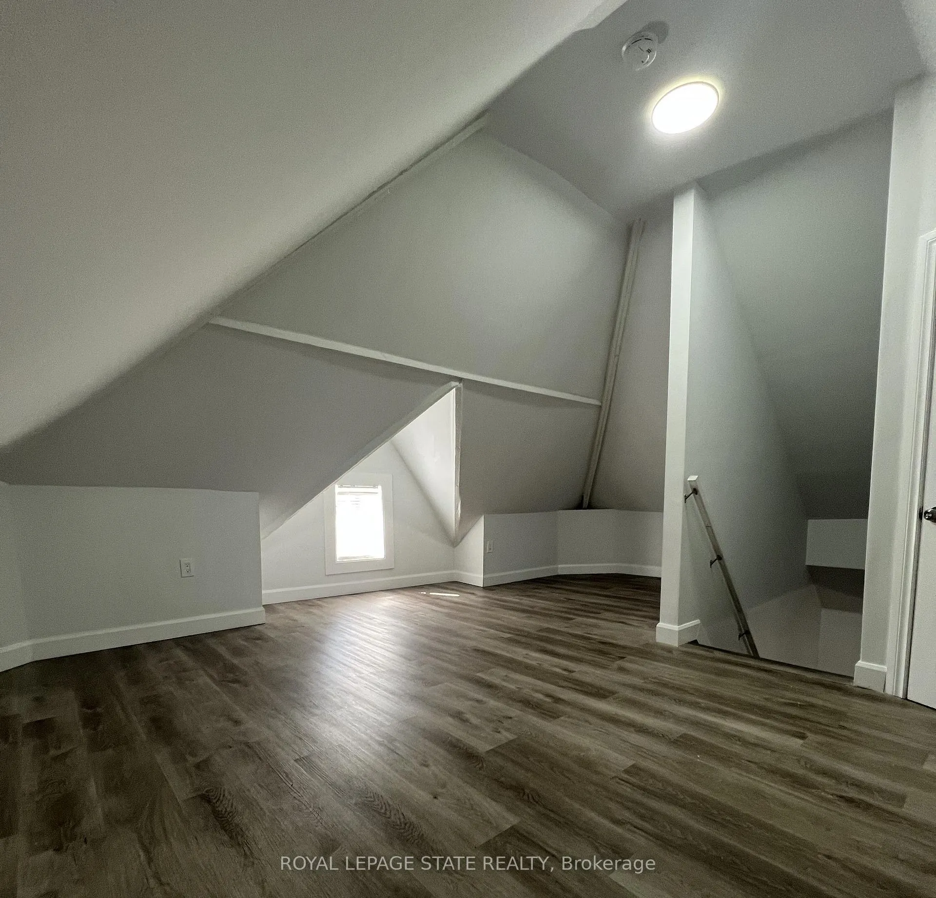 Photo 15 of 44 Madison Avenue, Hamilton, Gibson — HOMEH