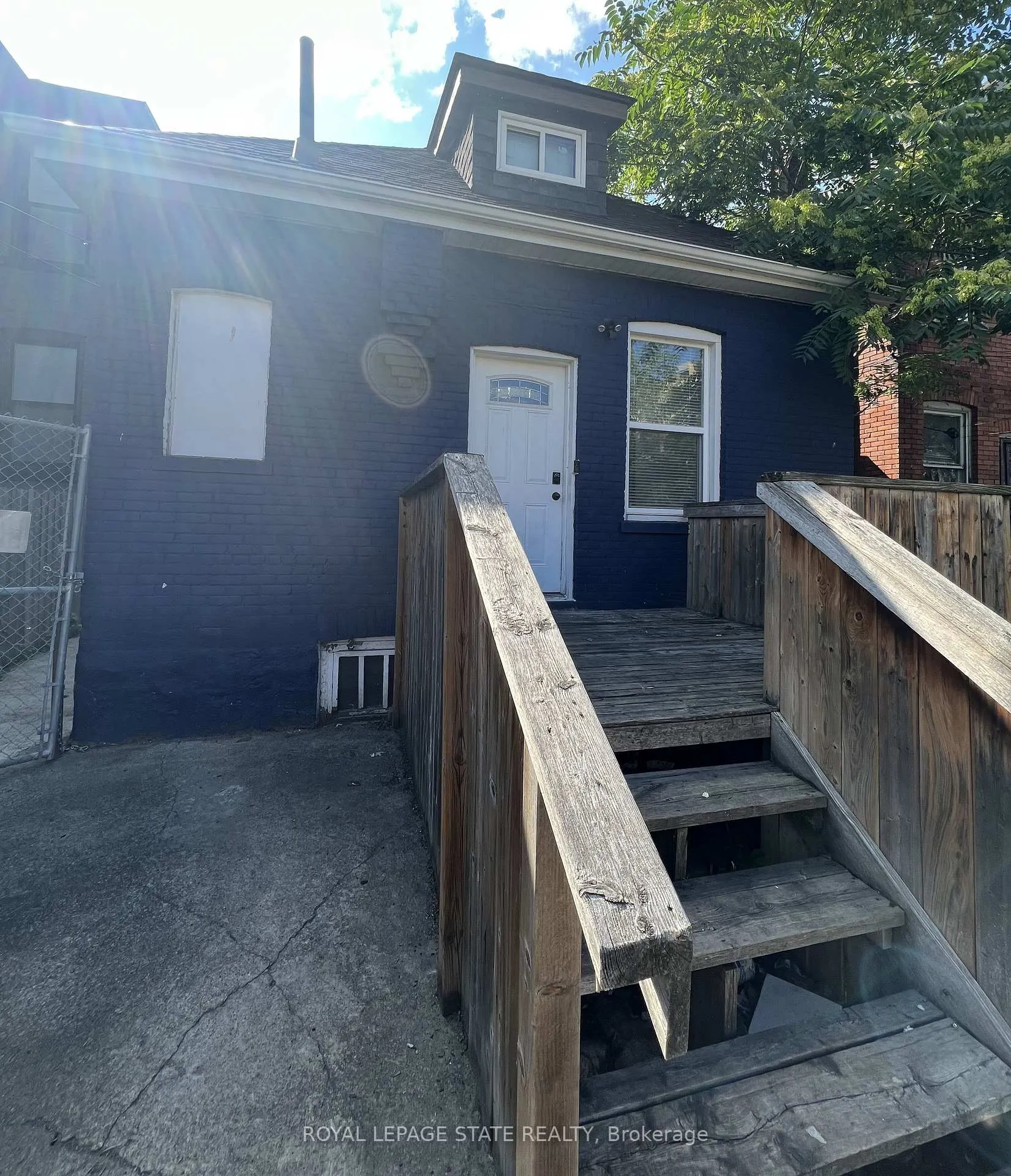 Photo 17 of 44 Madison Avenue, Hamilton, Gibson — HOMEH