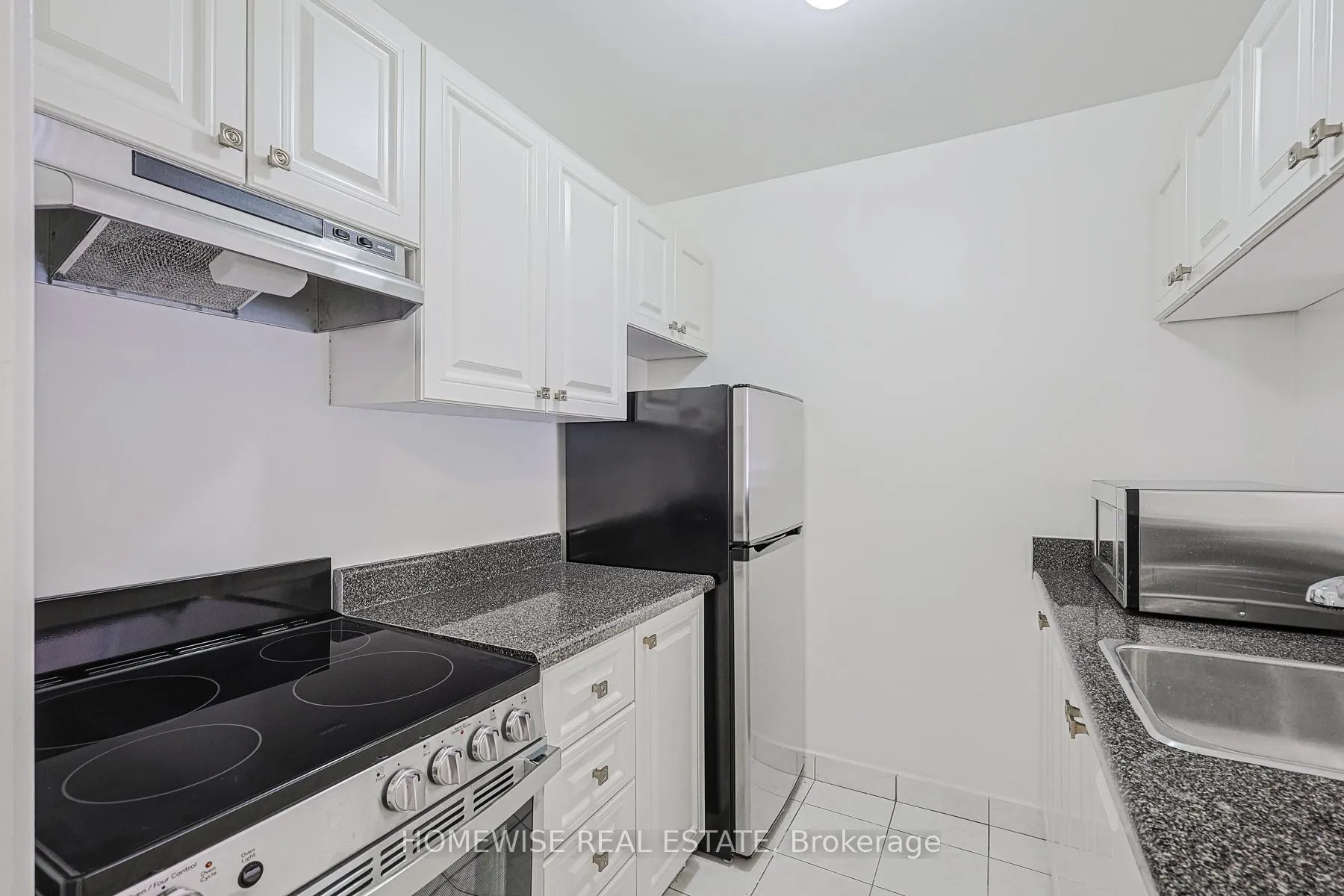 Photo 13 of Unit 107B, 485 Kingston Road, Toronto, The Beaches — HOMEH