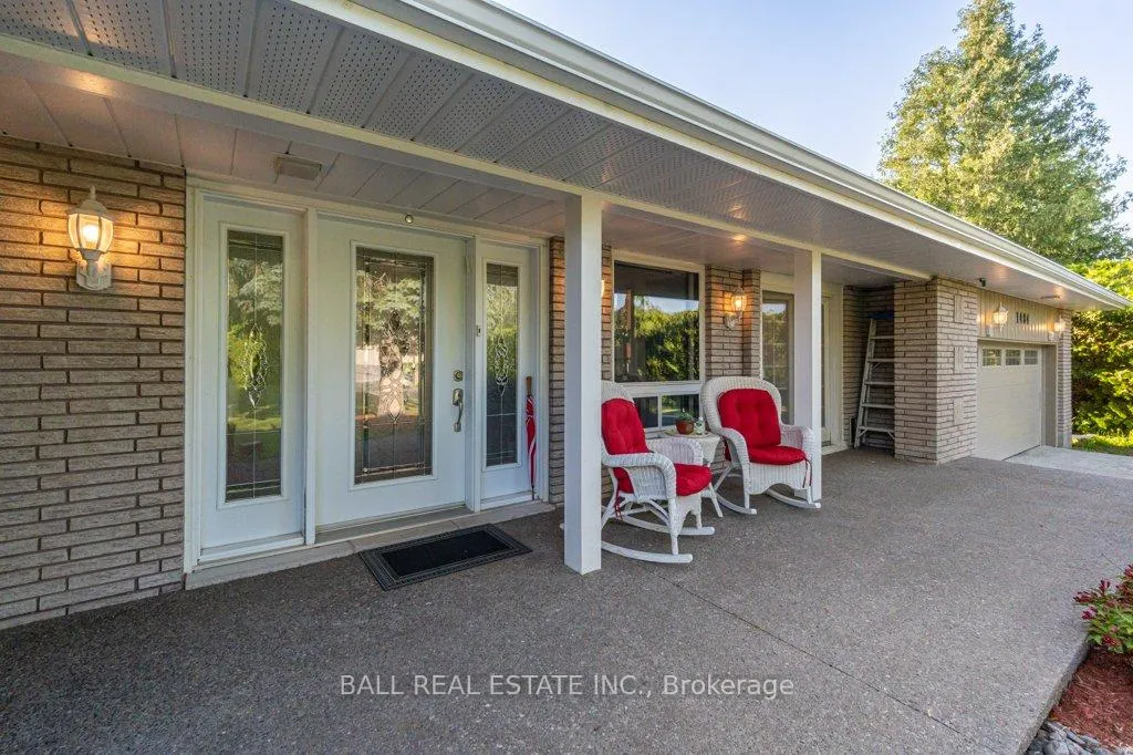 Photo 12 of 1484 Hawkswood Drive, Selwyn — HOMEH