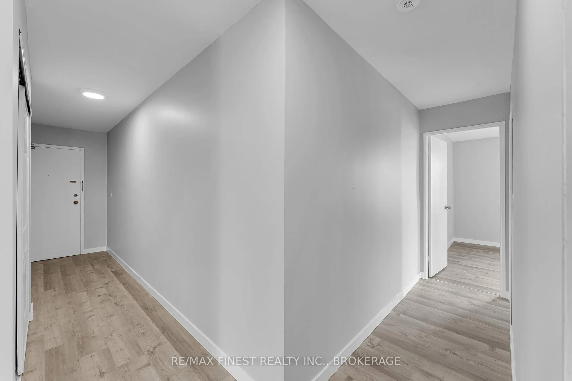 Photo 20 of Unit 301, 17 Eldon Hall Place, Kingston, Central City West — HOMEH